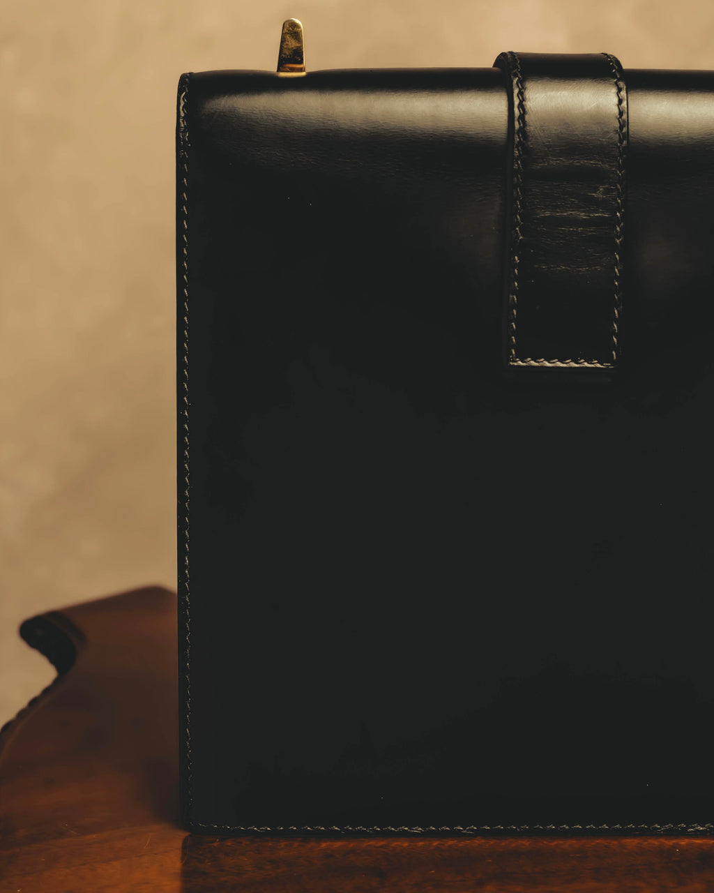 "GUCCI" 70's-80's Structured leather shoulder bag