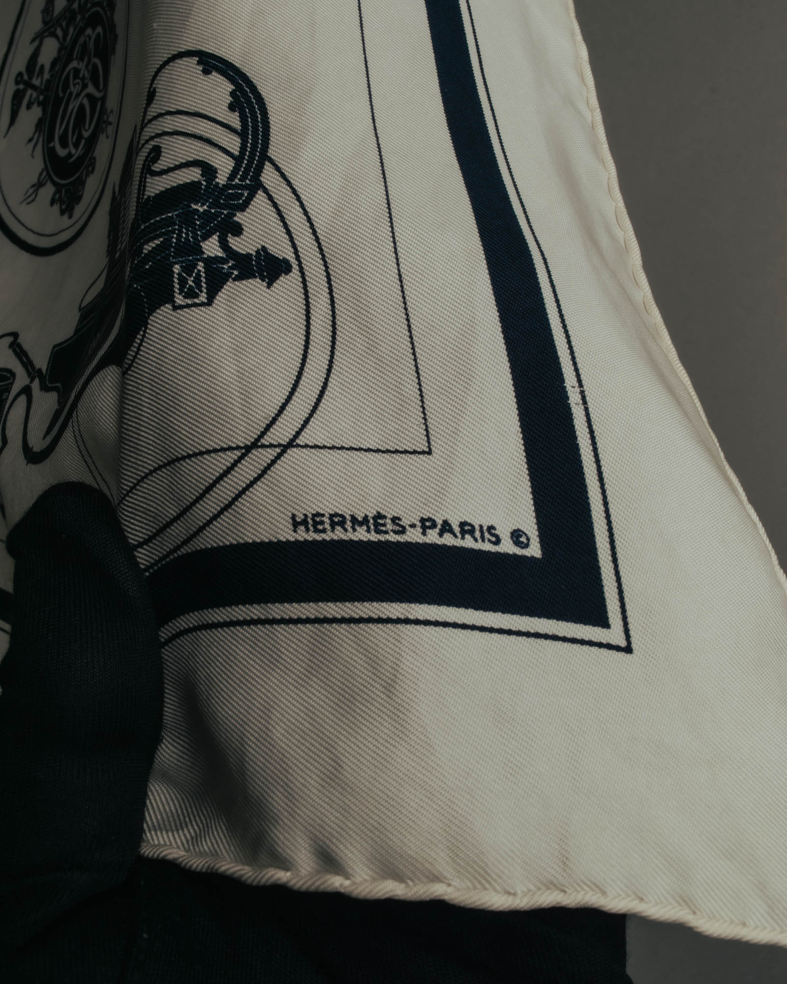 "Hermès" Classic ex libris silk scarf