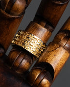 "Chloe" Logo engraved design gold tone ring