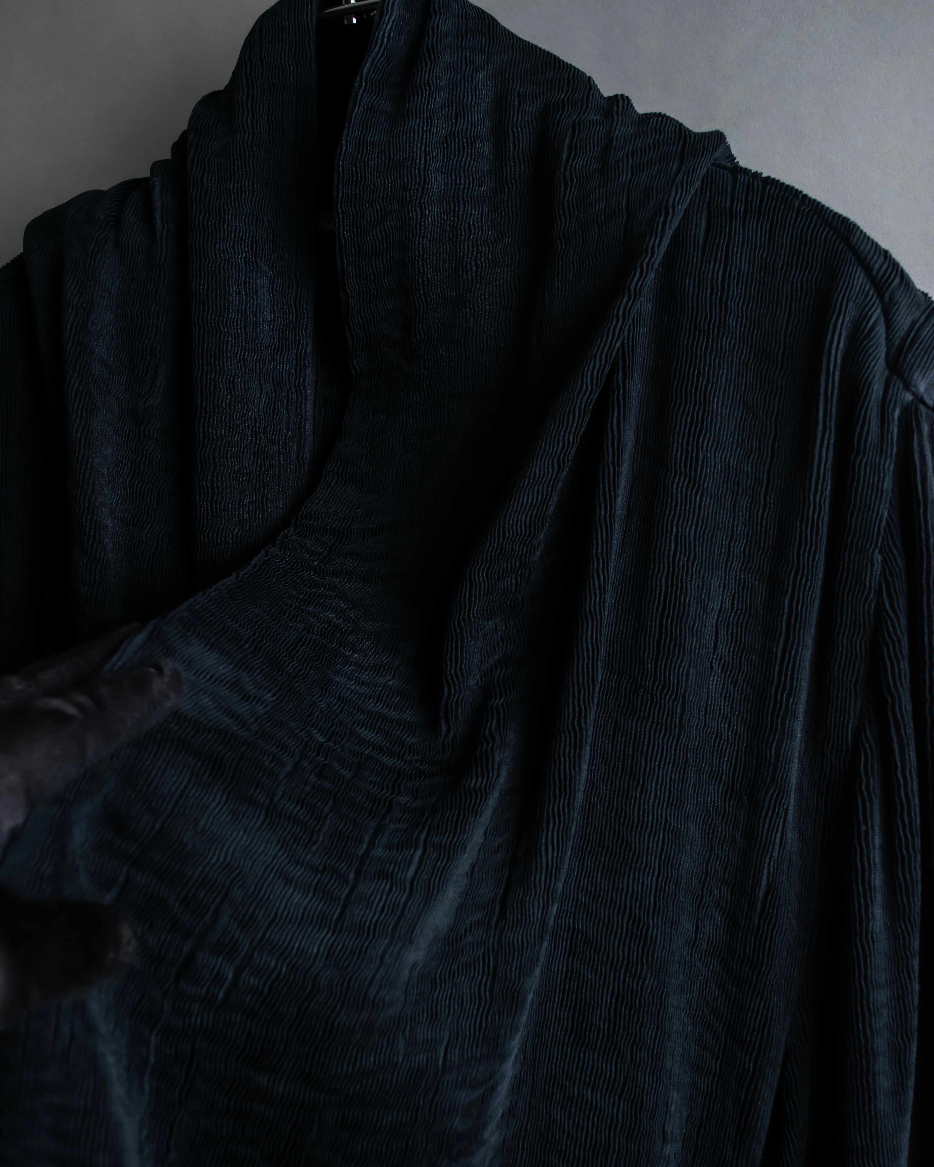 "ISSEY MIYAKE PERMANENT" Large shawl collar silk long cardigan