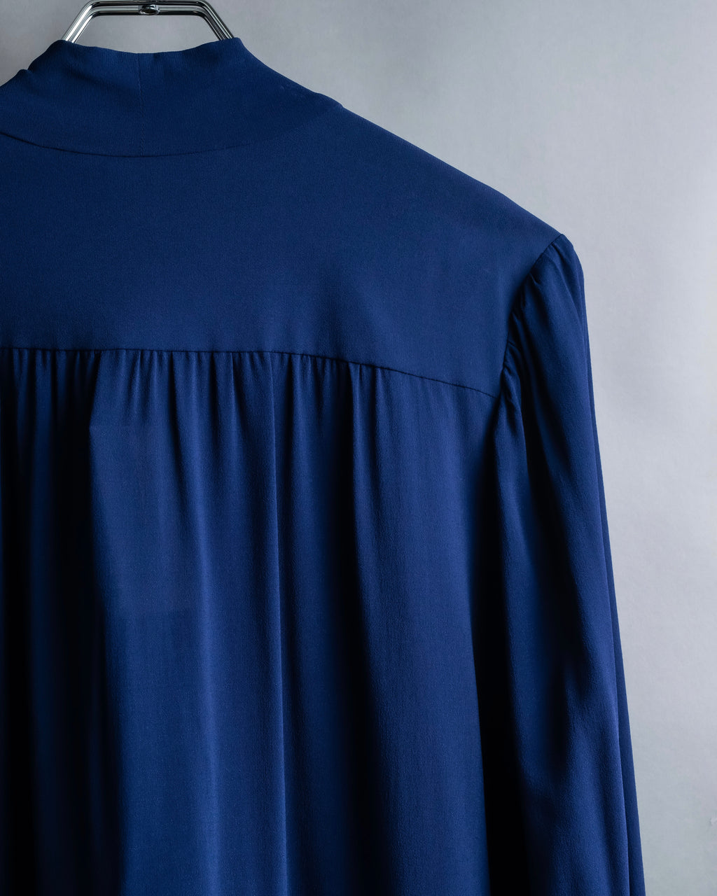 "BALENCIAGA" 16AW Pussy bow sailor shirt