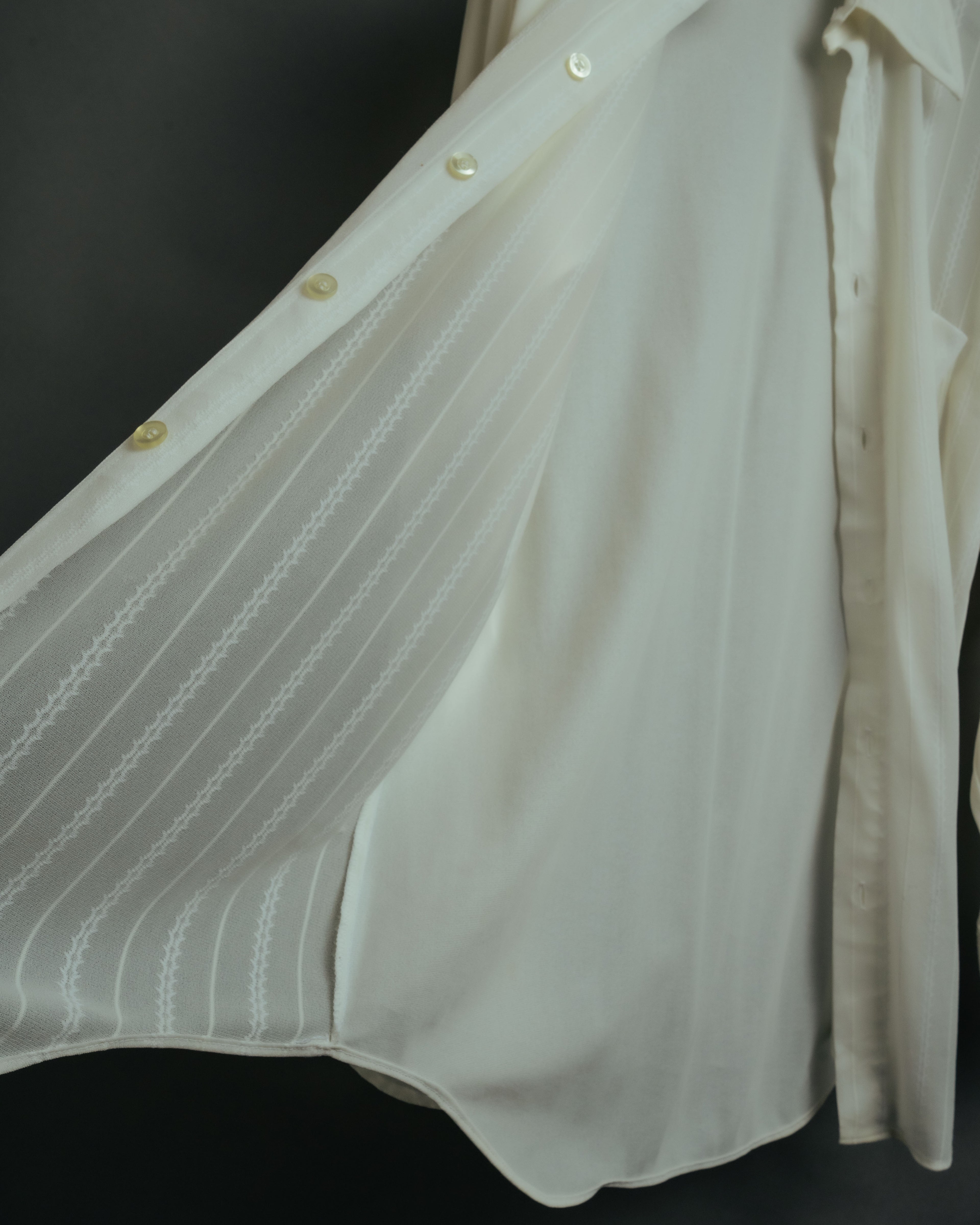 -MOOD Vintage Collections- 70’s-80’s Sheer stripe long point collar shirt