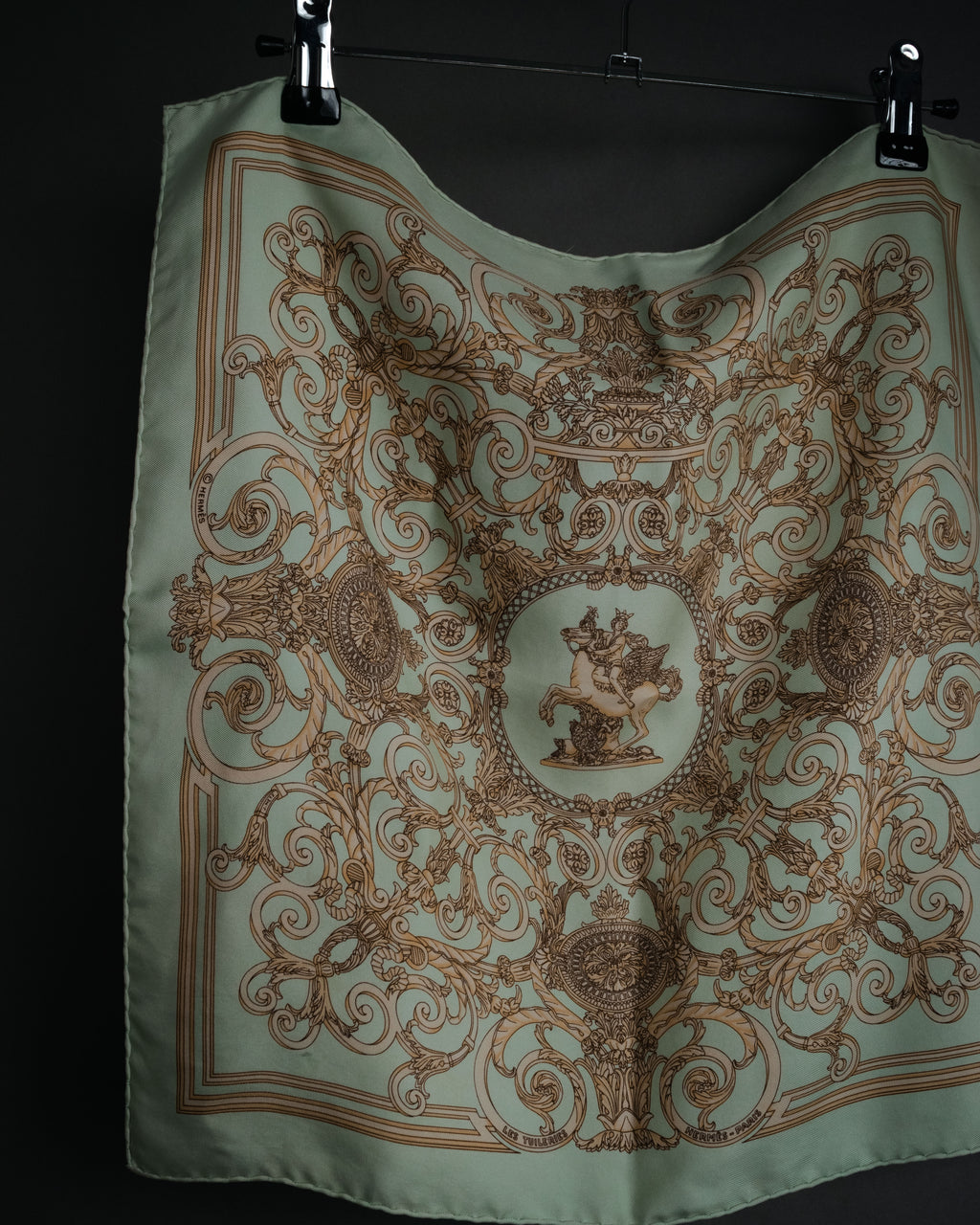 “HERMES” 90’s les tuileries silk twill carré scarf