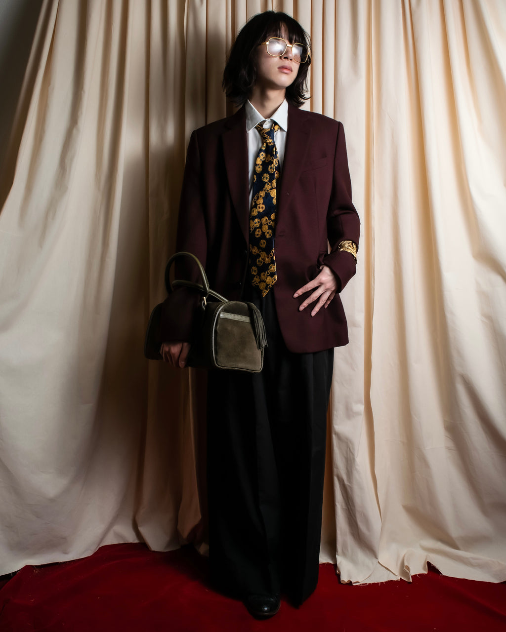 "CHANEL" Jewelry pattern silk necktie