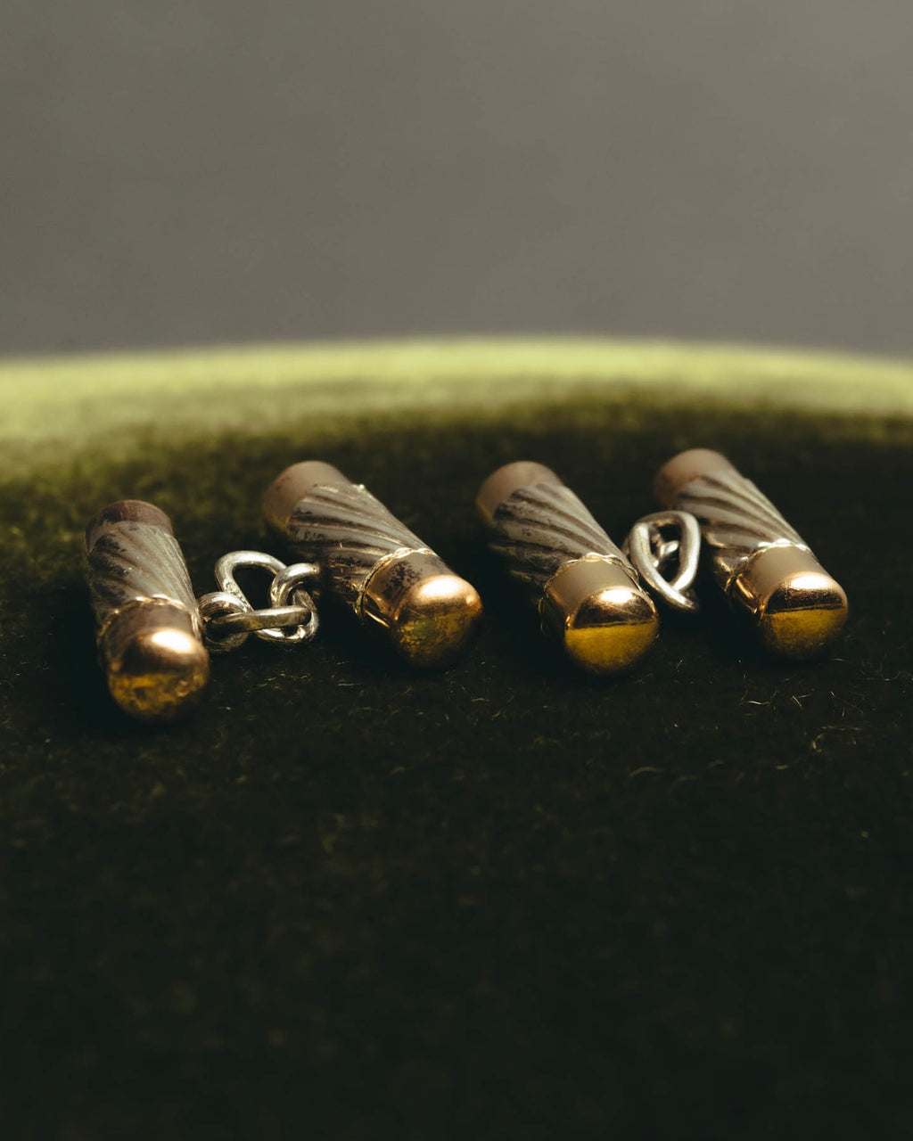 “Tiffany & Co.” 80’s-90’s Twisted bi-color chain cufflinks
