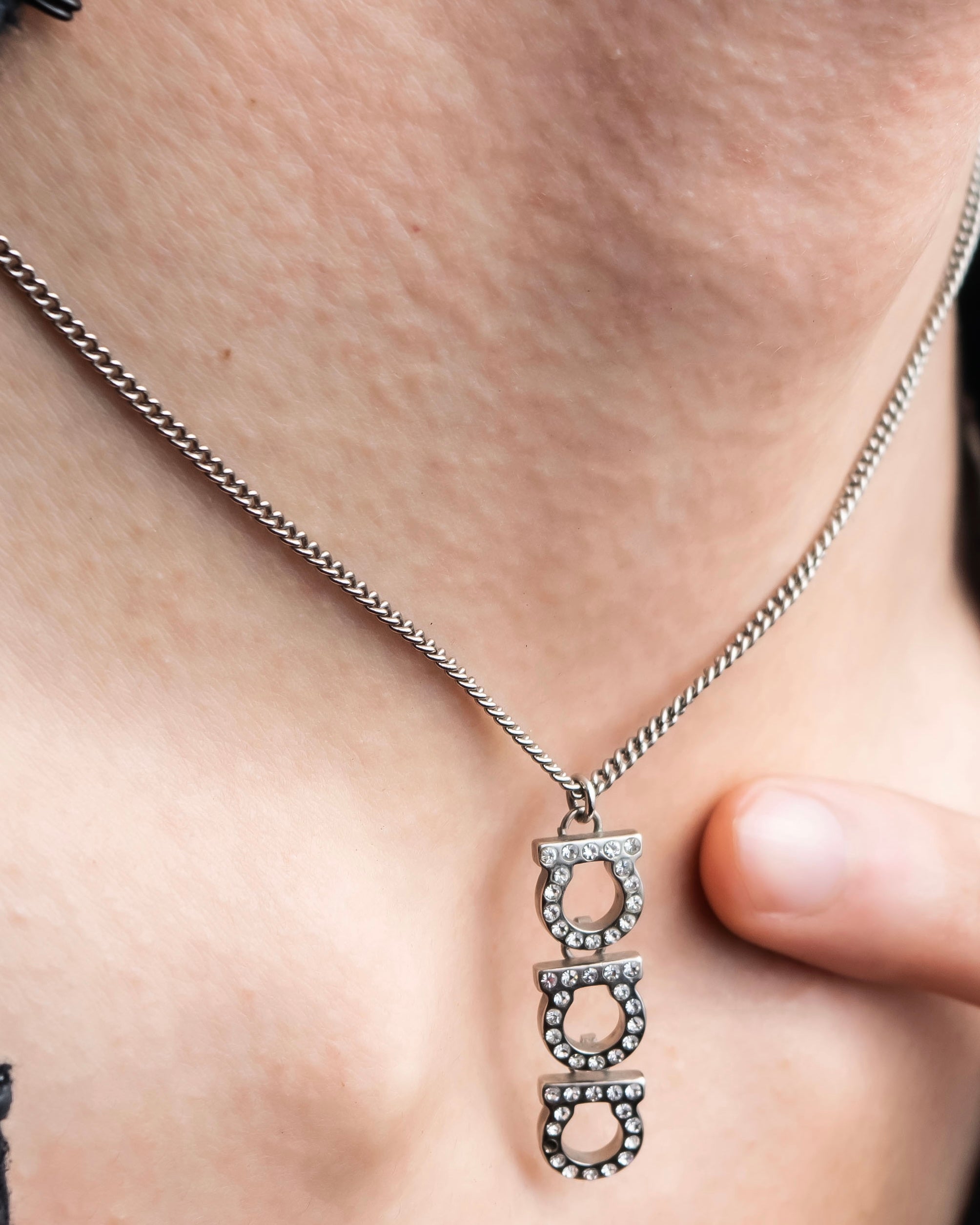 "Salvatore Ferragamo" Gancini pendant silver necklace