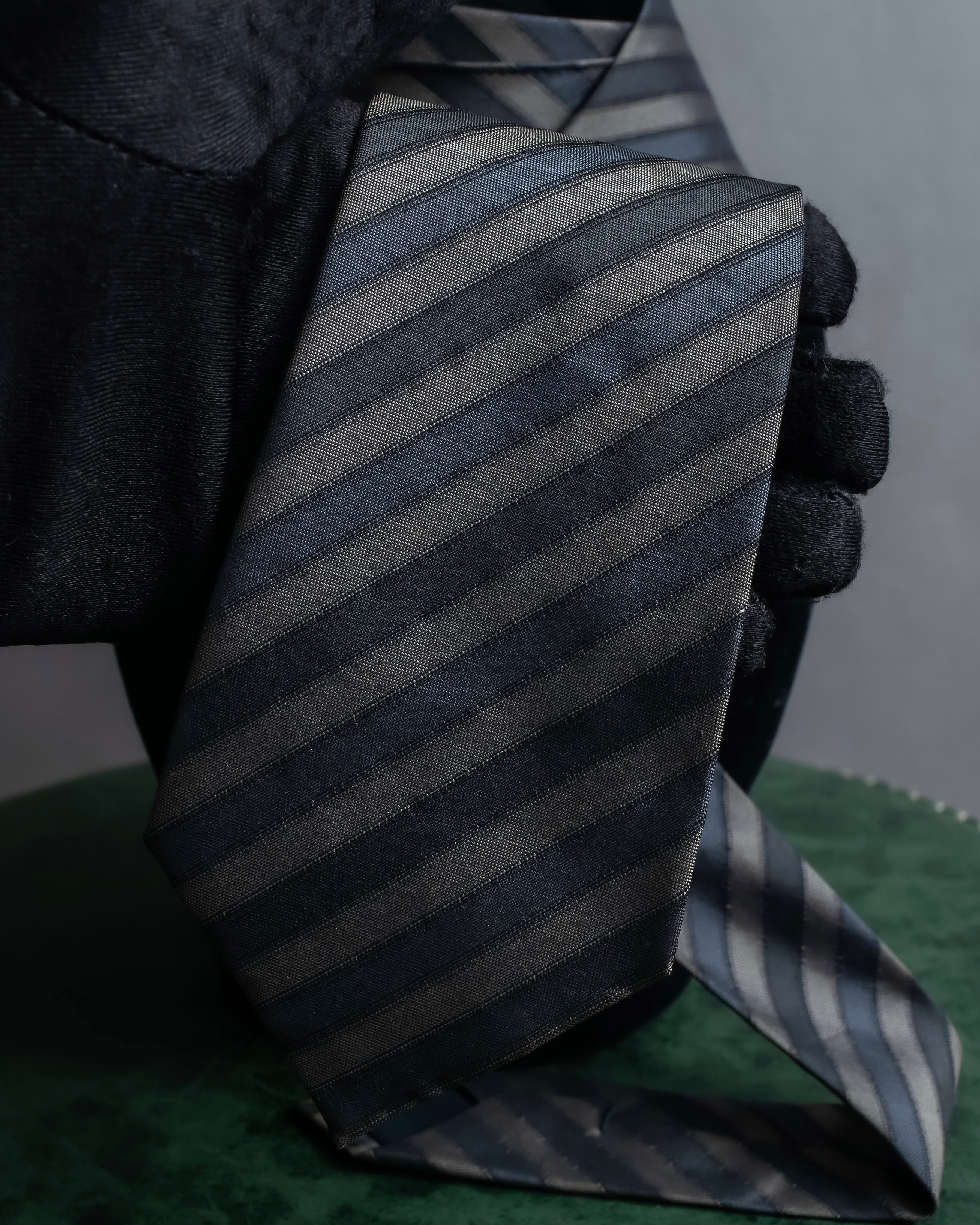 "COMME des GARCONS HOMME" Shadow stripe pattern necktie