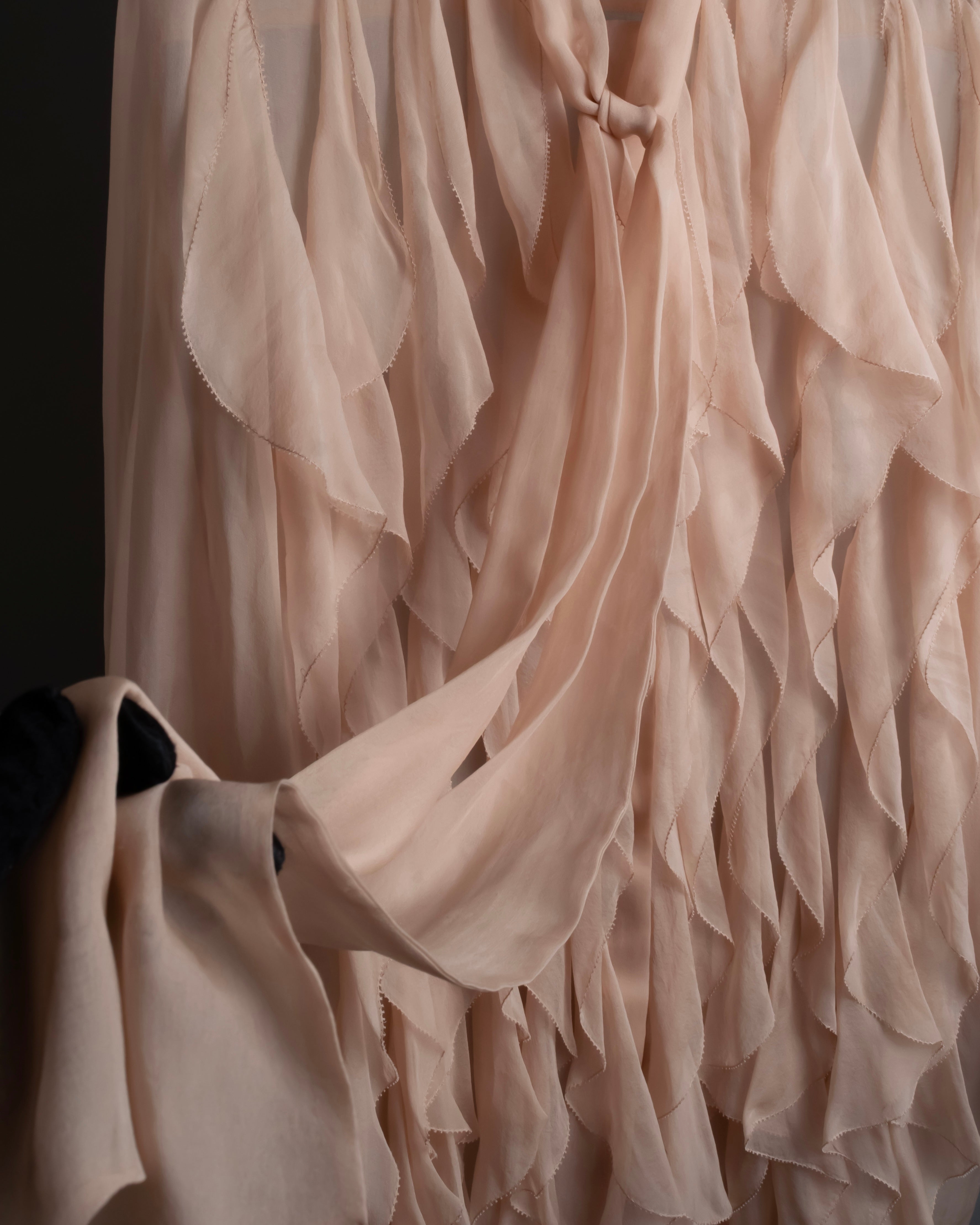 "VALENTINO" Ruffle detail sheer bowtie blouse