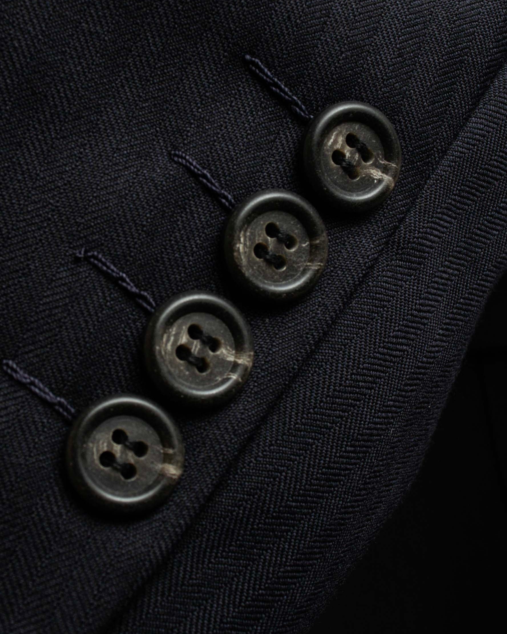 "YVES SAINT LAURENT" Classical tailoring shadow stripe pattern set up