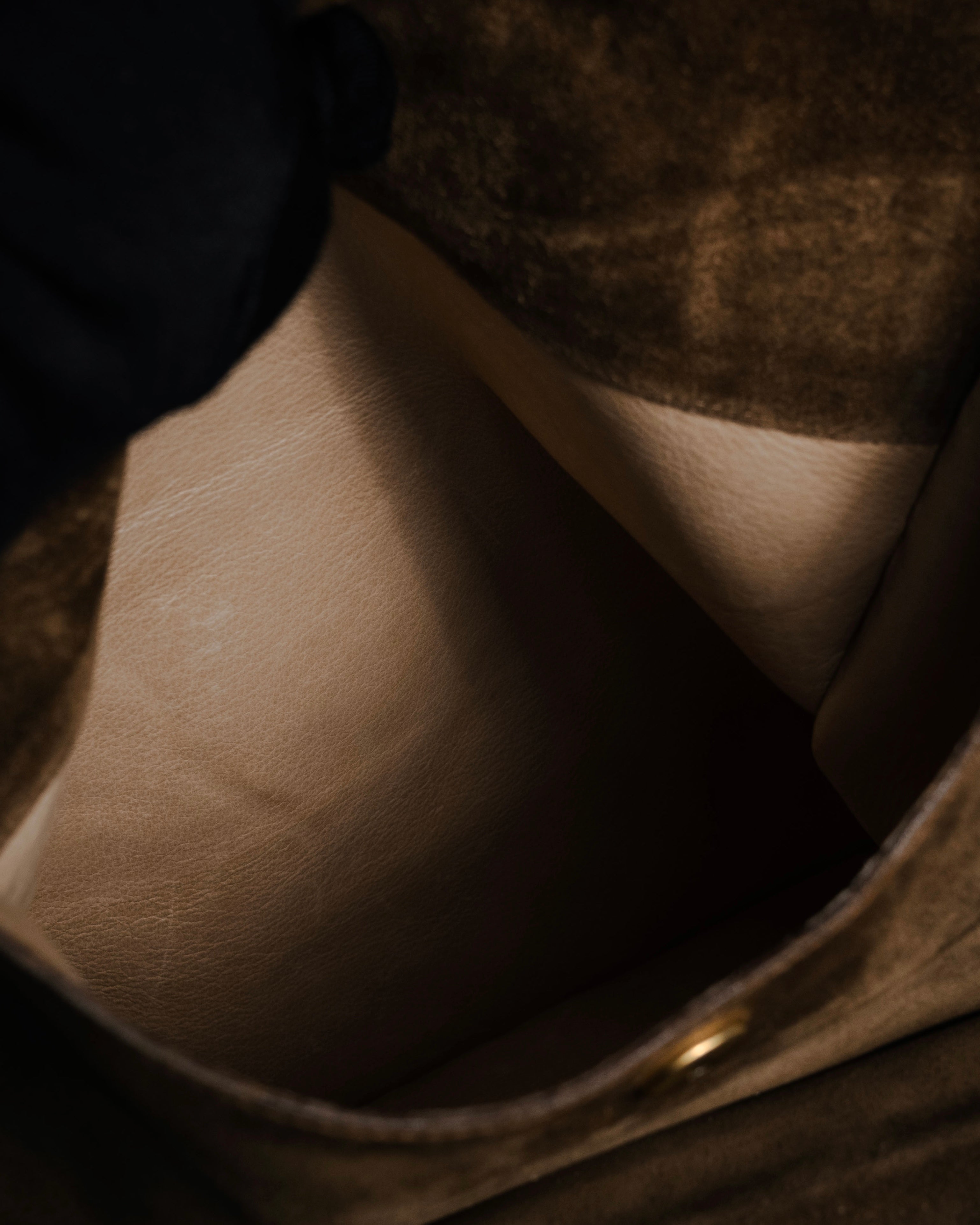 "GUCCI" 60’s-70’s suede and leather shoulder bag