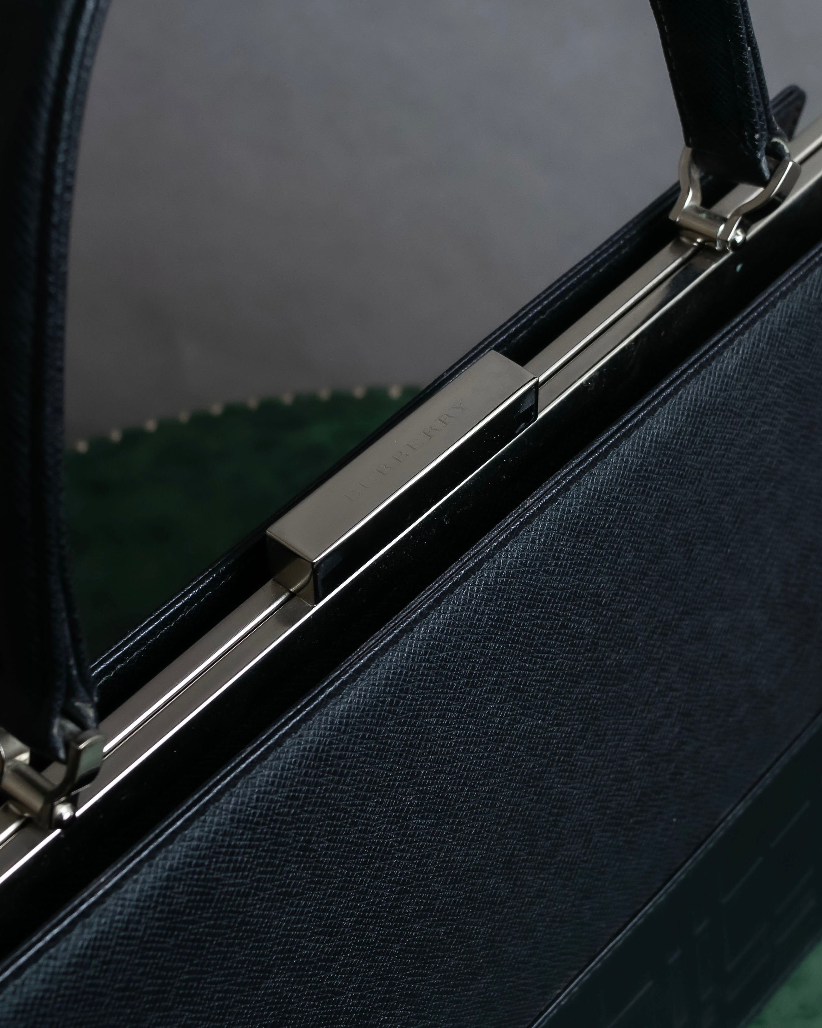 "BURBERRY" Nova check embossed leather hand bag