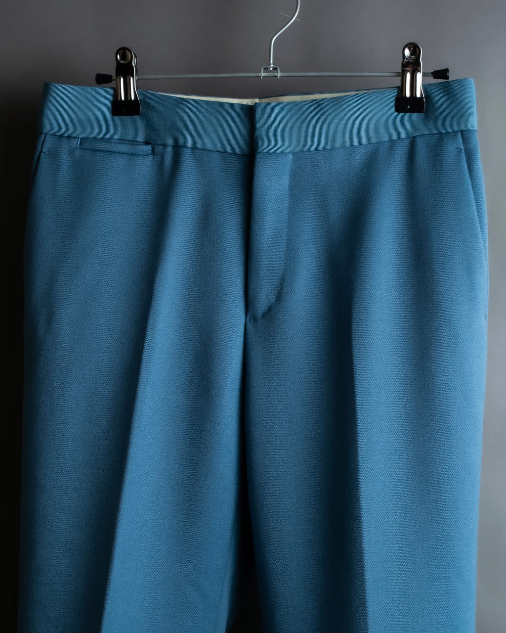 "DRAWER" Beautiful light blue tapered silhouette slacks