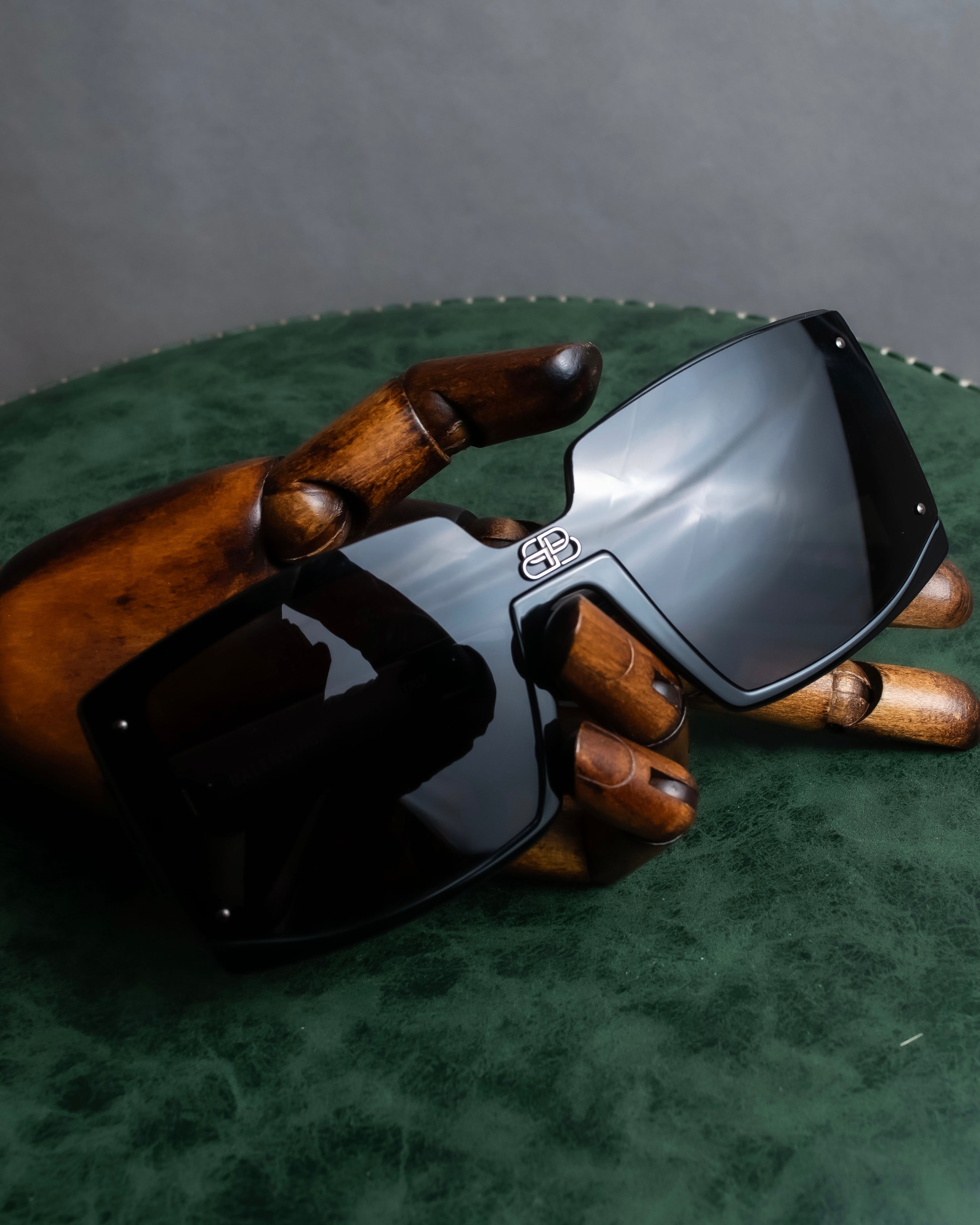 "BALENCIAGA" BB logo square frame sunglasses