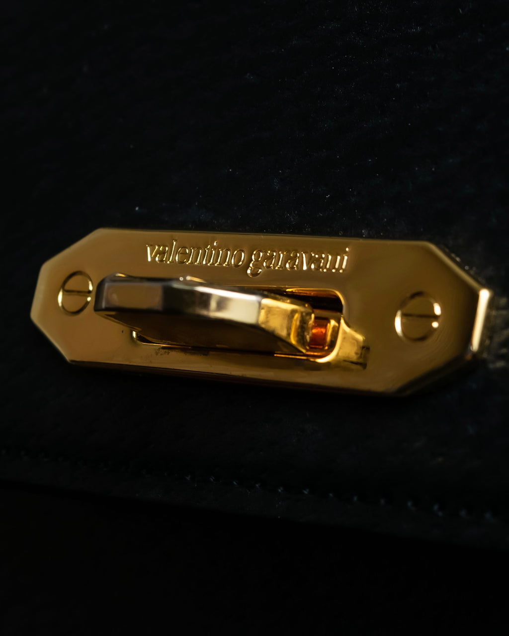 "Valentino Garavani" Gold metal parts design grain leather bag