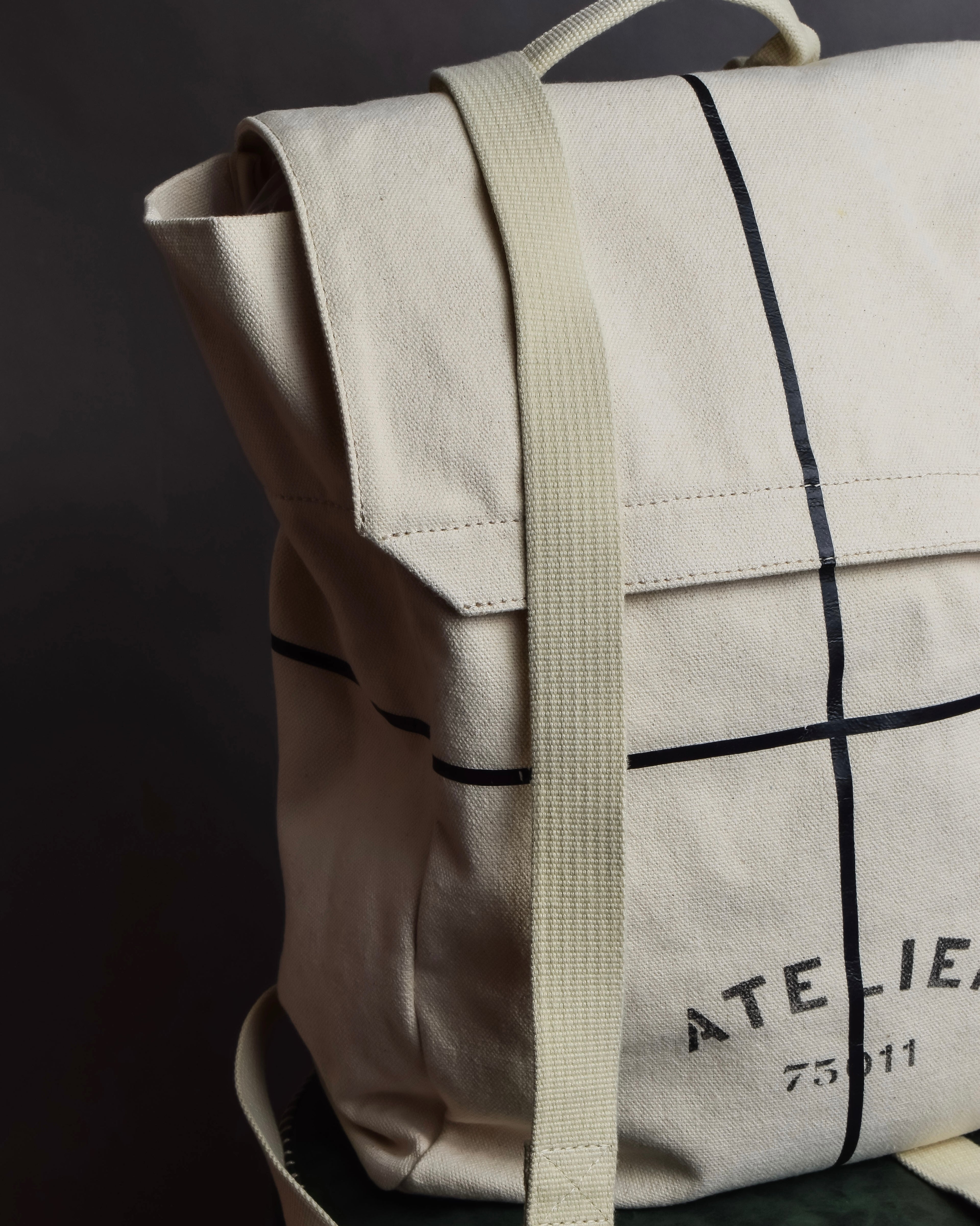 "MAISON MARGIELA" Atelier 75011 design canvas large bag