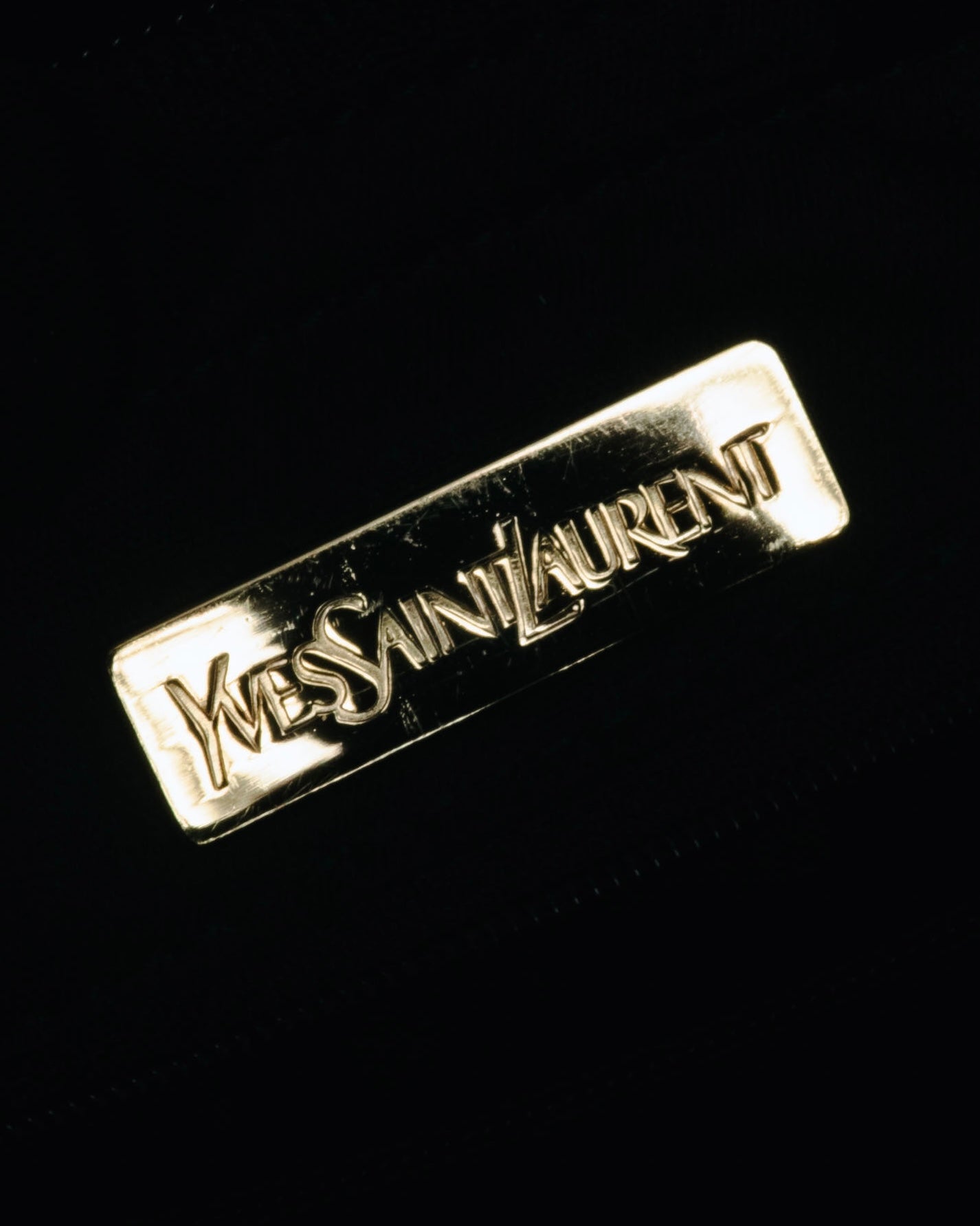 "YVES SAINT LAURENT" 90’s crocodile embossed lace up handbag