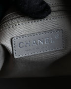"CHANEL" Karl Lagerfeld design Matelasse chain Black shoulder bag