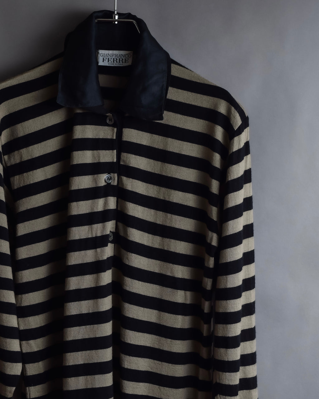 "GIANFRANCO FERRE" Striped contrast collar knit polo