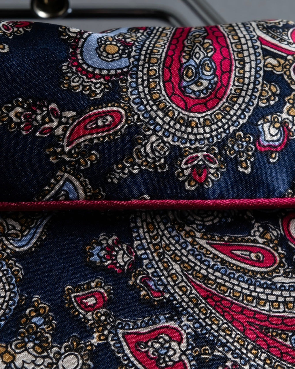 "Christian Dior" 100% silk paisley pajama set