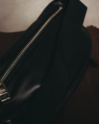 "Alexander McQueen" 10's Edgy leather belt bag