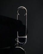 “DIOR” 2018-present Bottle cap pin brooch