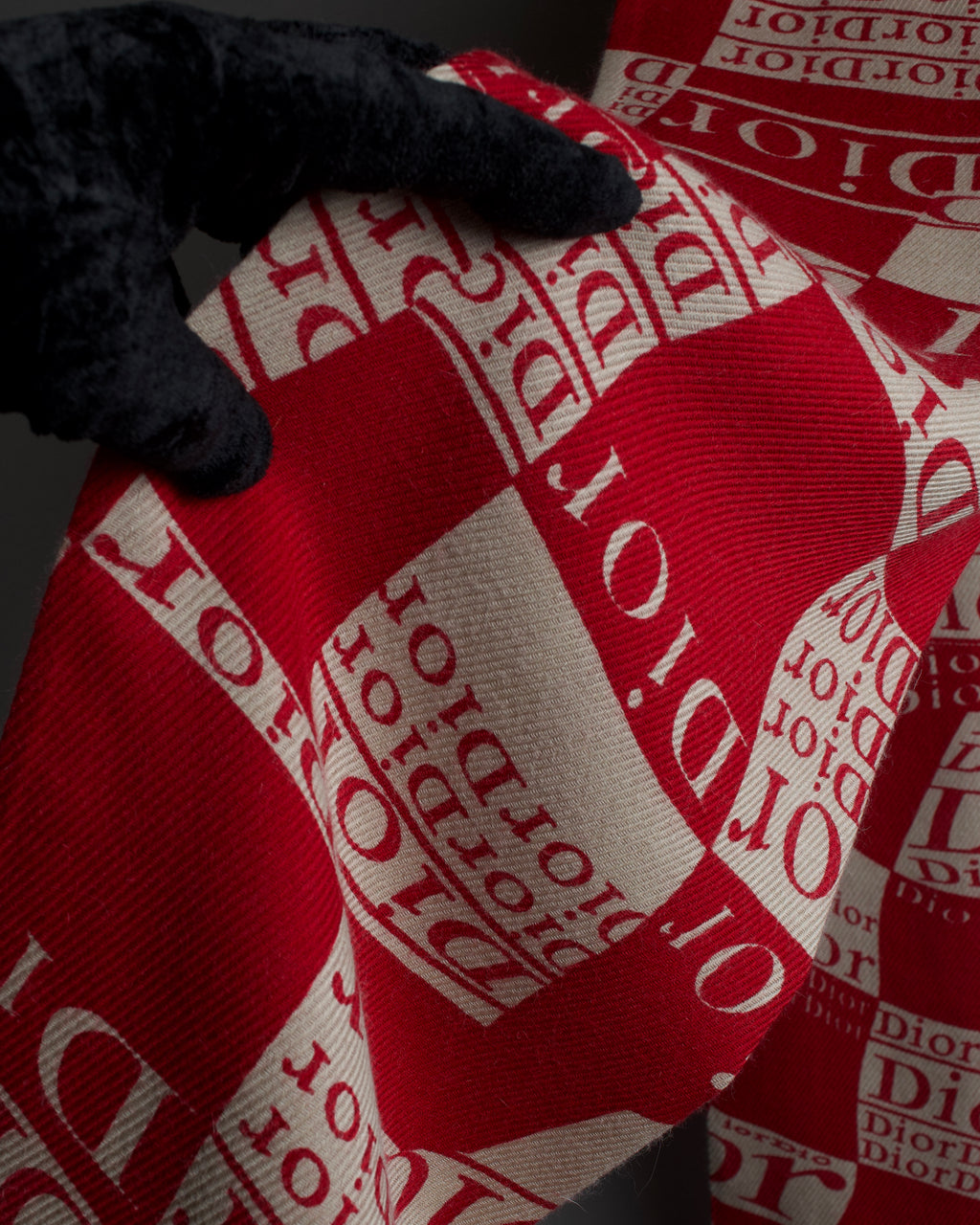 "Christian Dior" Logo pattern twill muffler