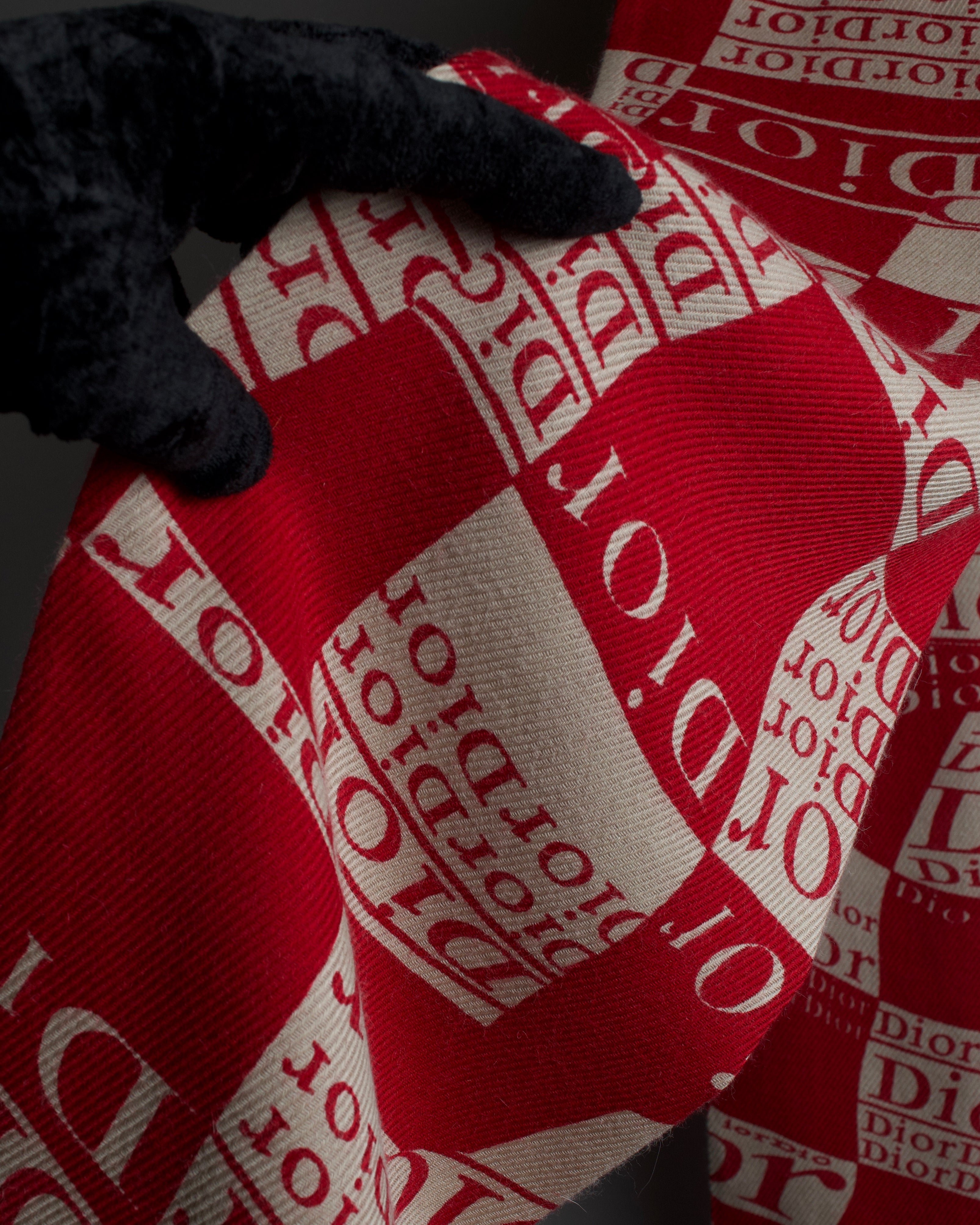 "Christian Dior" Logo pattern twill muffler