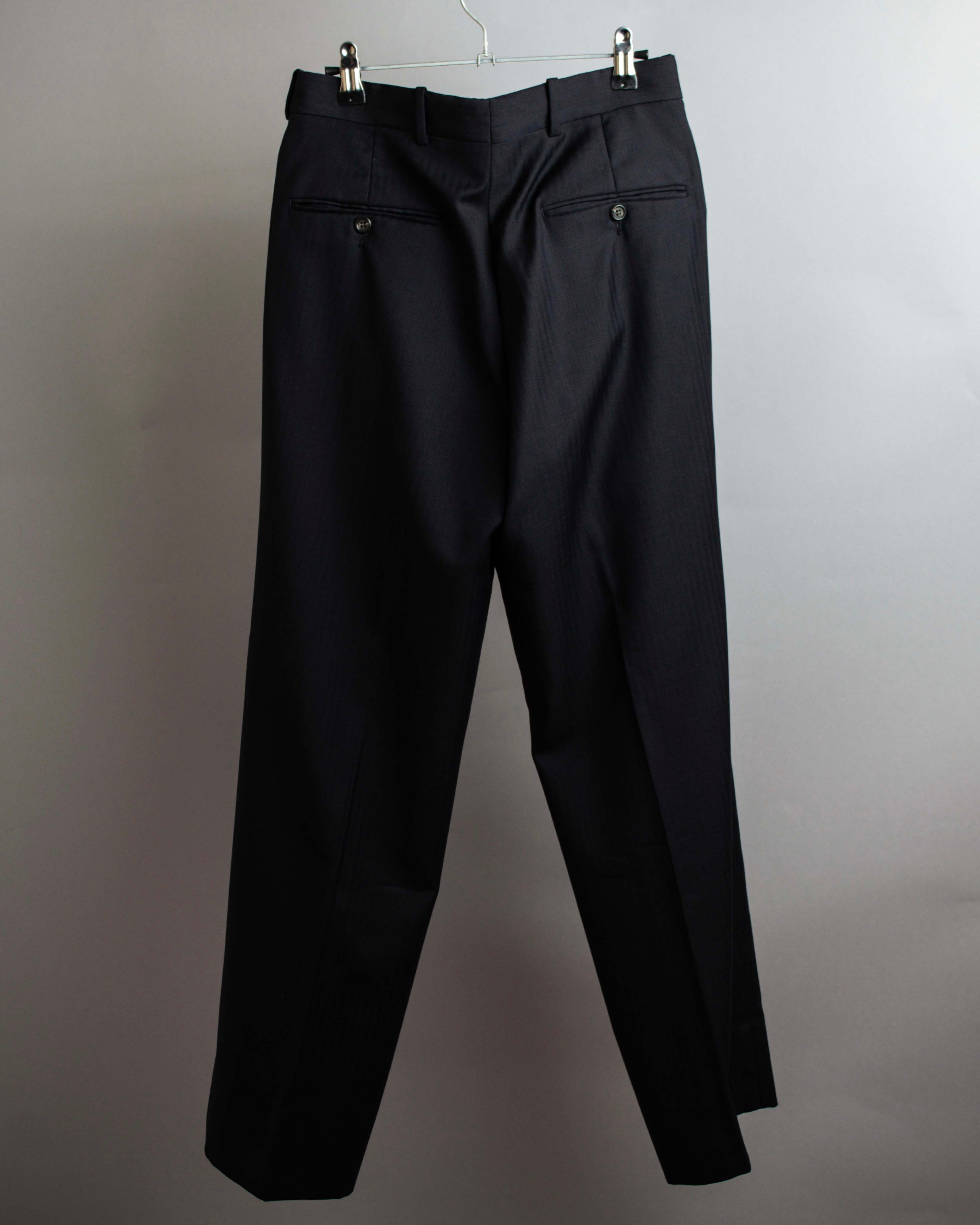 "YVES SAINT LAURENT" Classical tailoring shadow stripe pattern set up