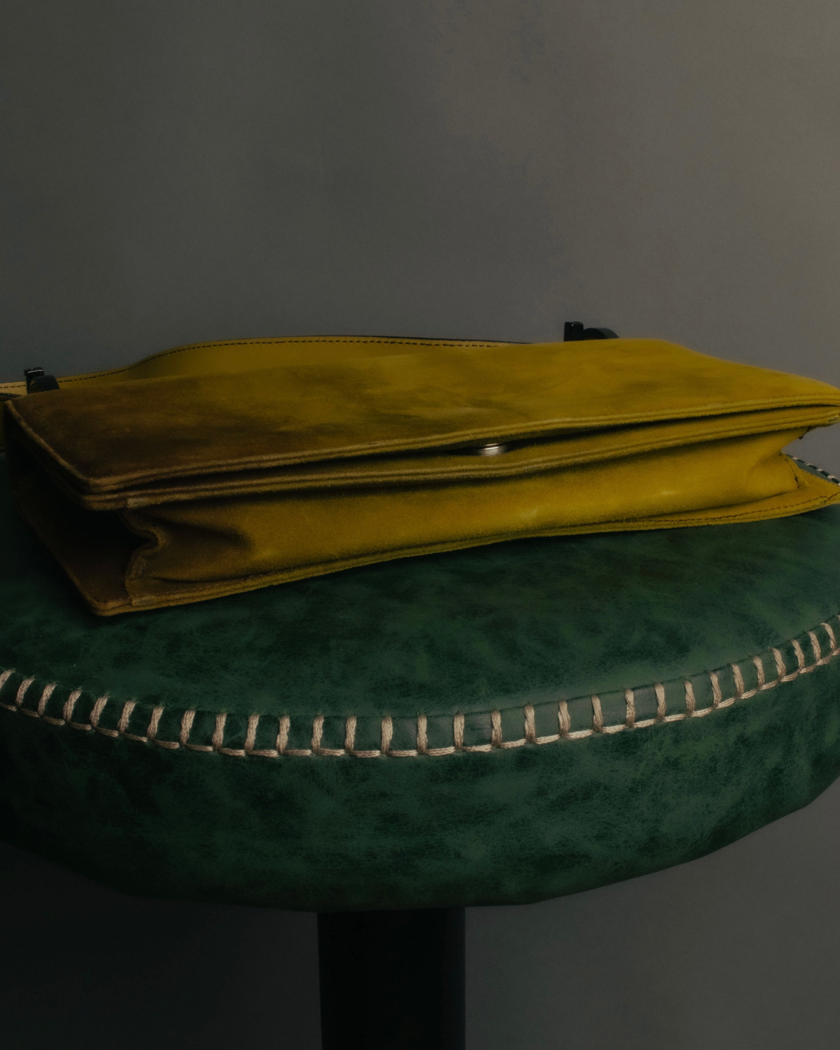 "Salvatore Ferragamo" 90's-00's Mustard yellow suede shoulder bag with oversized Gancini