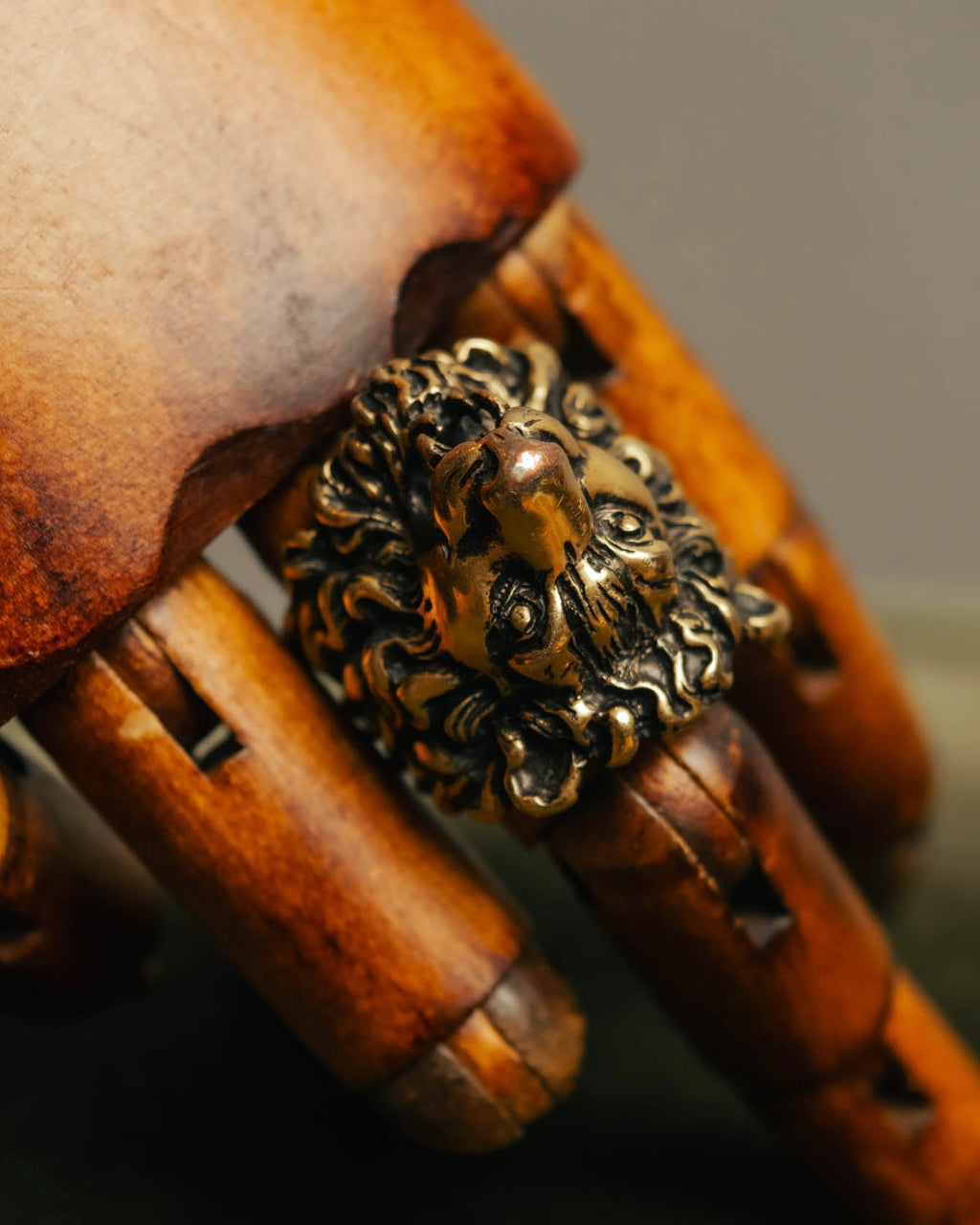“GUCCI” 2010’s-20’s lion head sculptural ring
