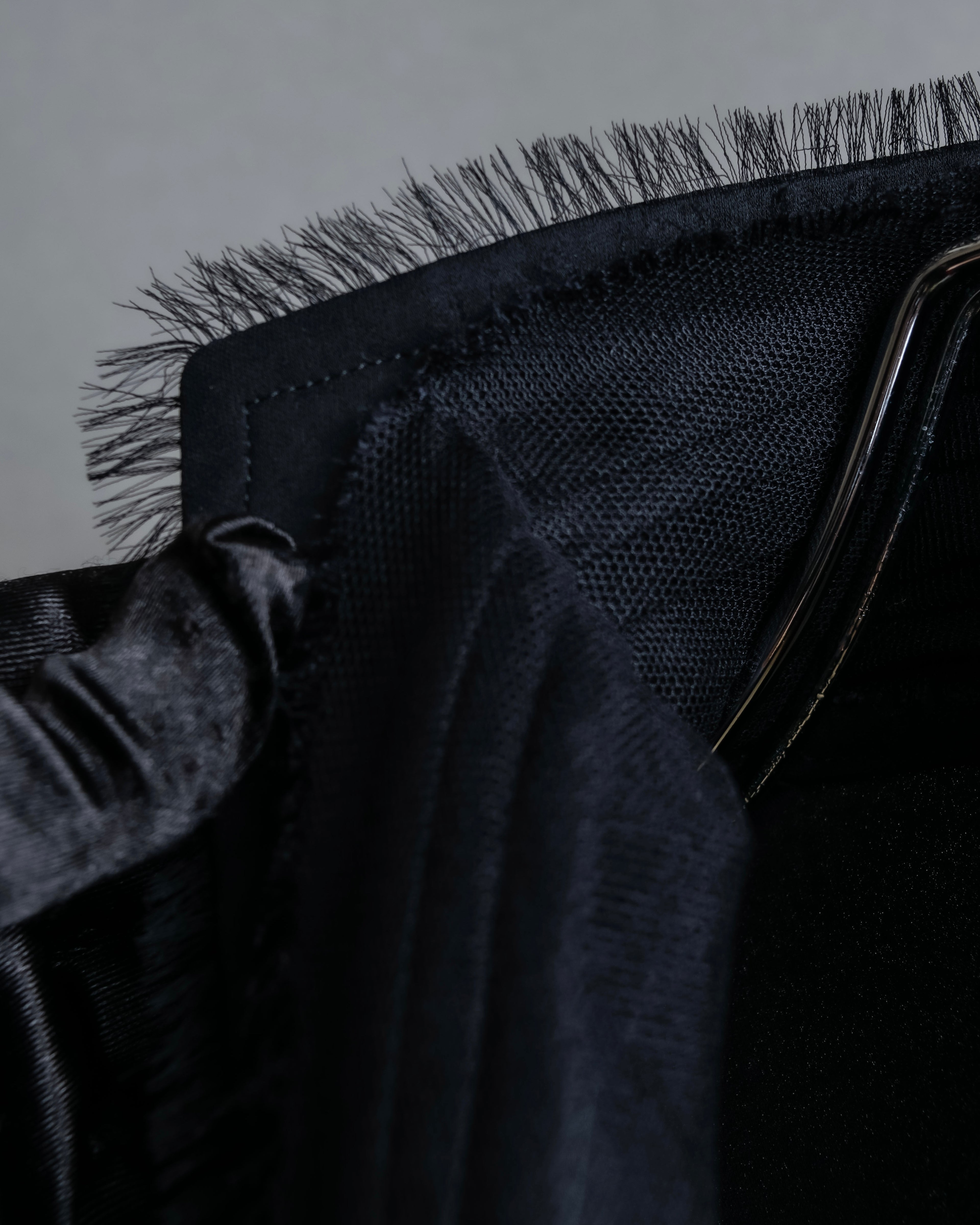 "YVES SAINT LAURENT" 2002 AW Scarf docking tulle design silk double zipper blouse