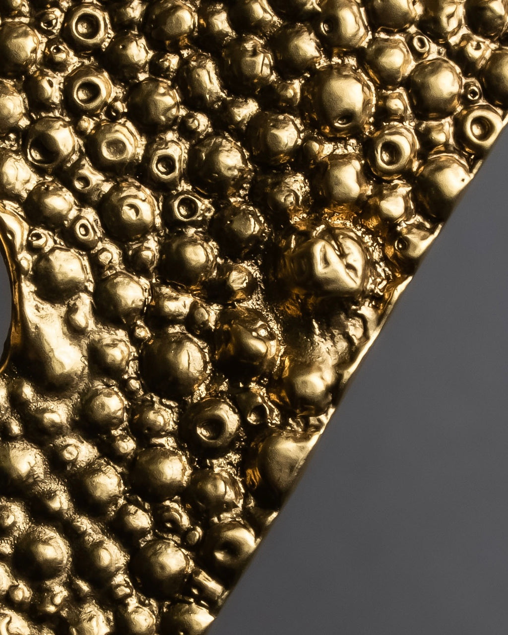 "YVES SAINT LAURENT" Granular texture diamond gold brooch