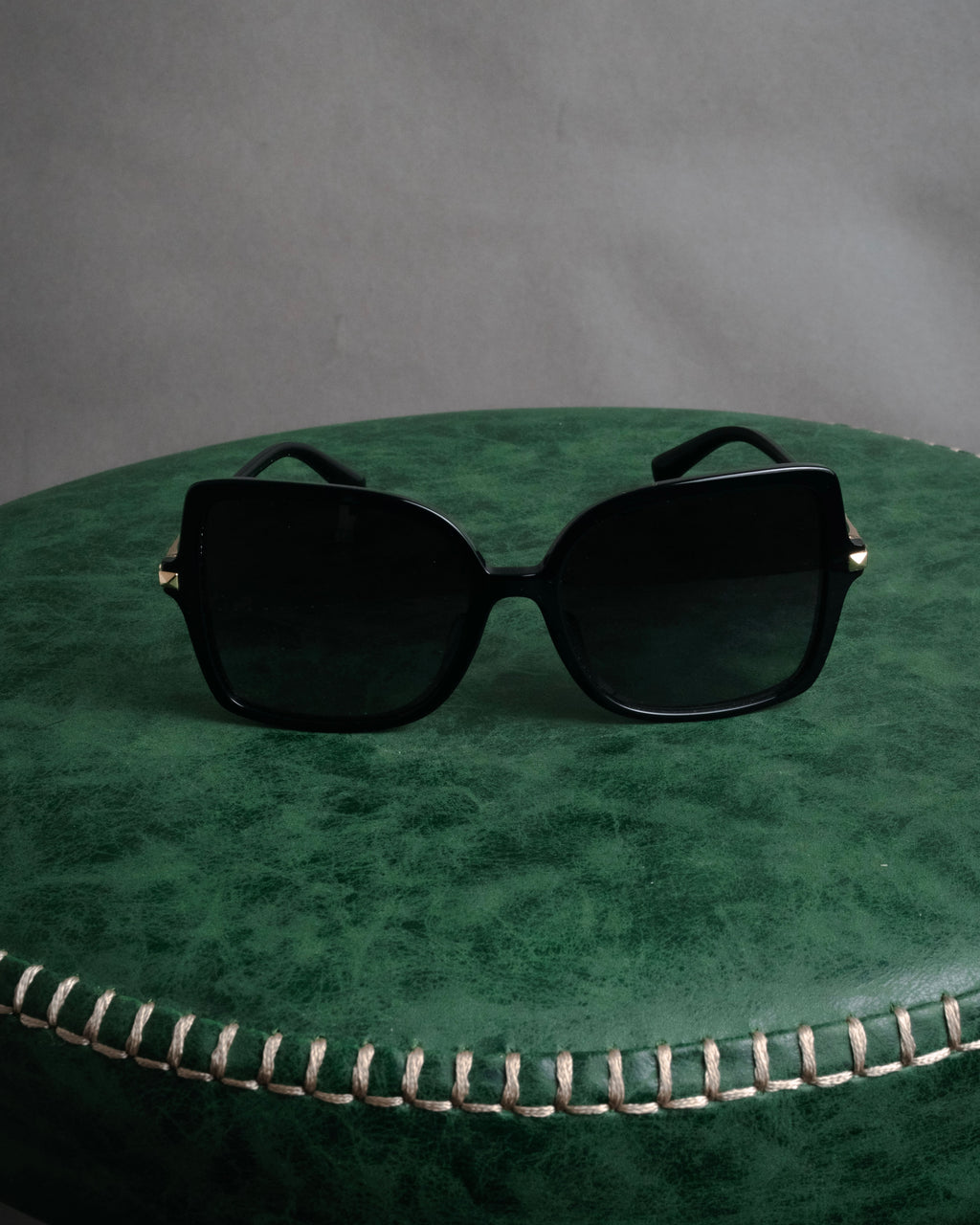 “VALENTINO” 2017’s-2022’s Rockstud sunglasses