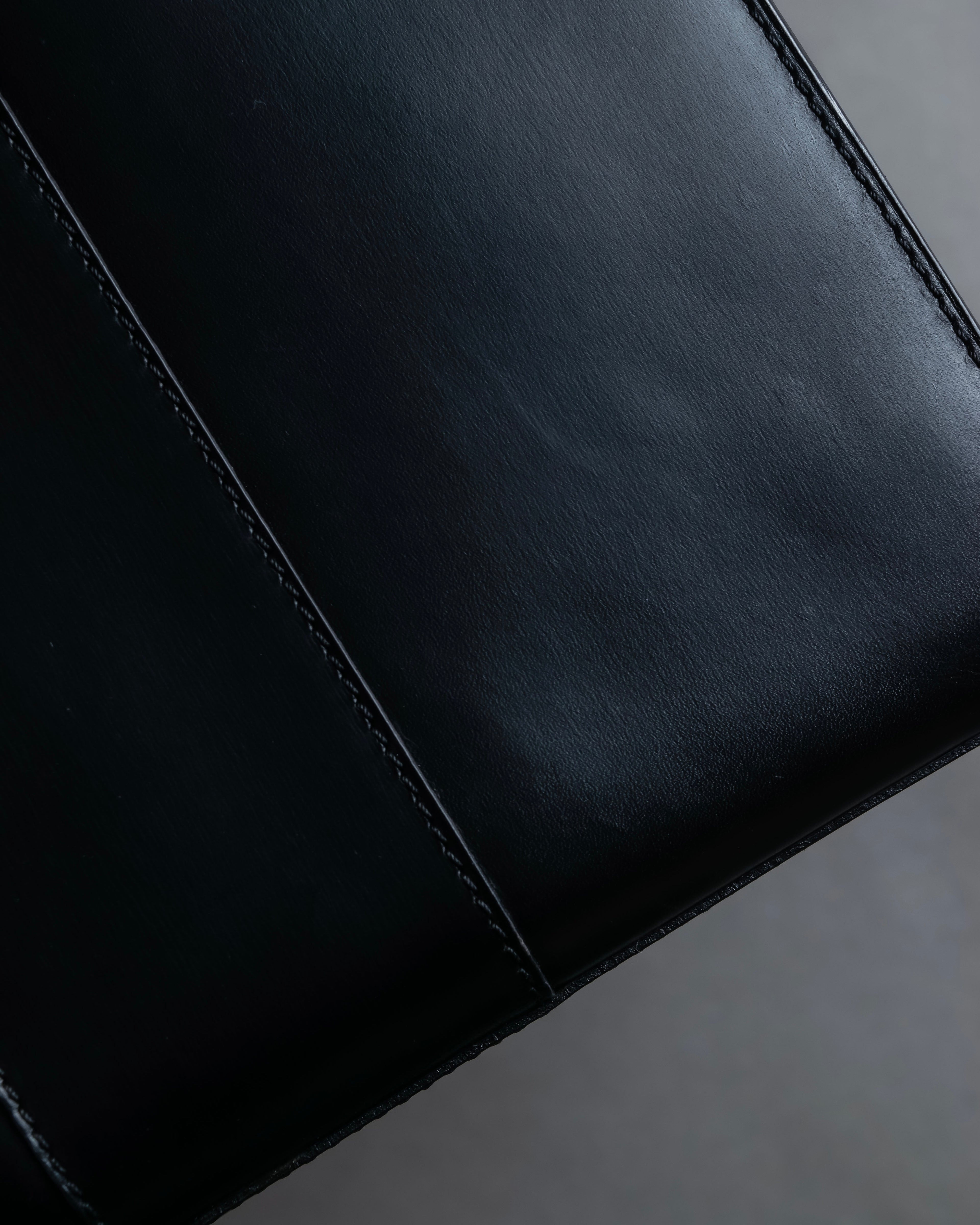 "CELINE" Ringlock design leather hand bag