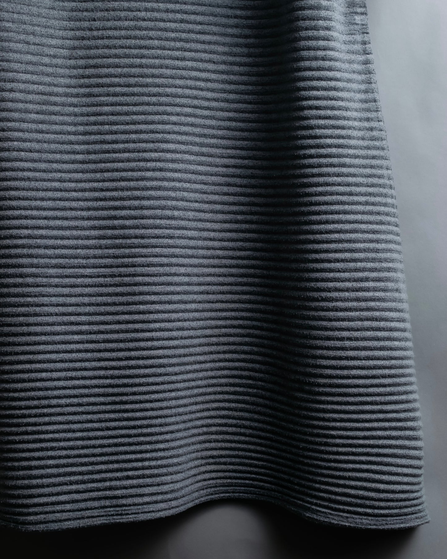 "ISSEY MIYAKE me" Pleated pullover tunic