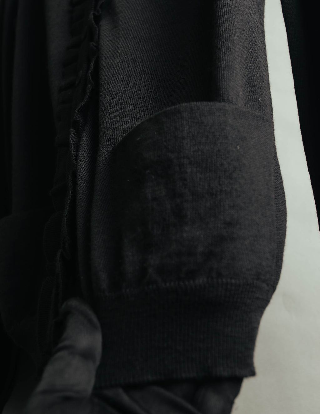 "RED VALENTINO" 10's Feminine merino wool knit cardigan