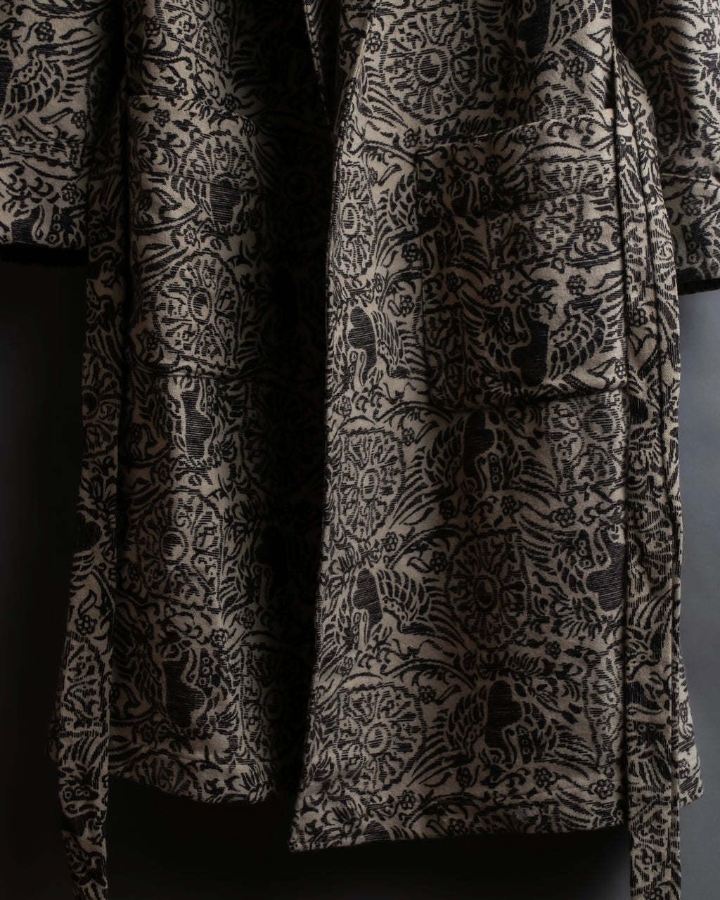 Vintage gobelin oversized gown coat