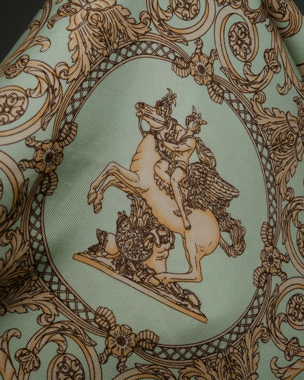 “HERMES” 90’s les tuileries silk twill carré scarf