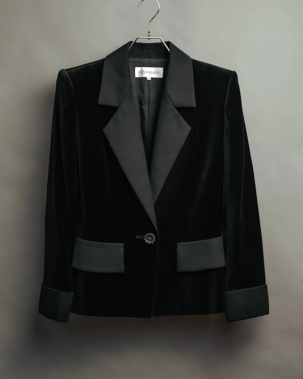 –SPECIAL– “Yves Saint Laurent” 90’s-00’s Velvet tuxedo tailored jacket