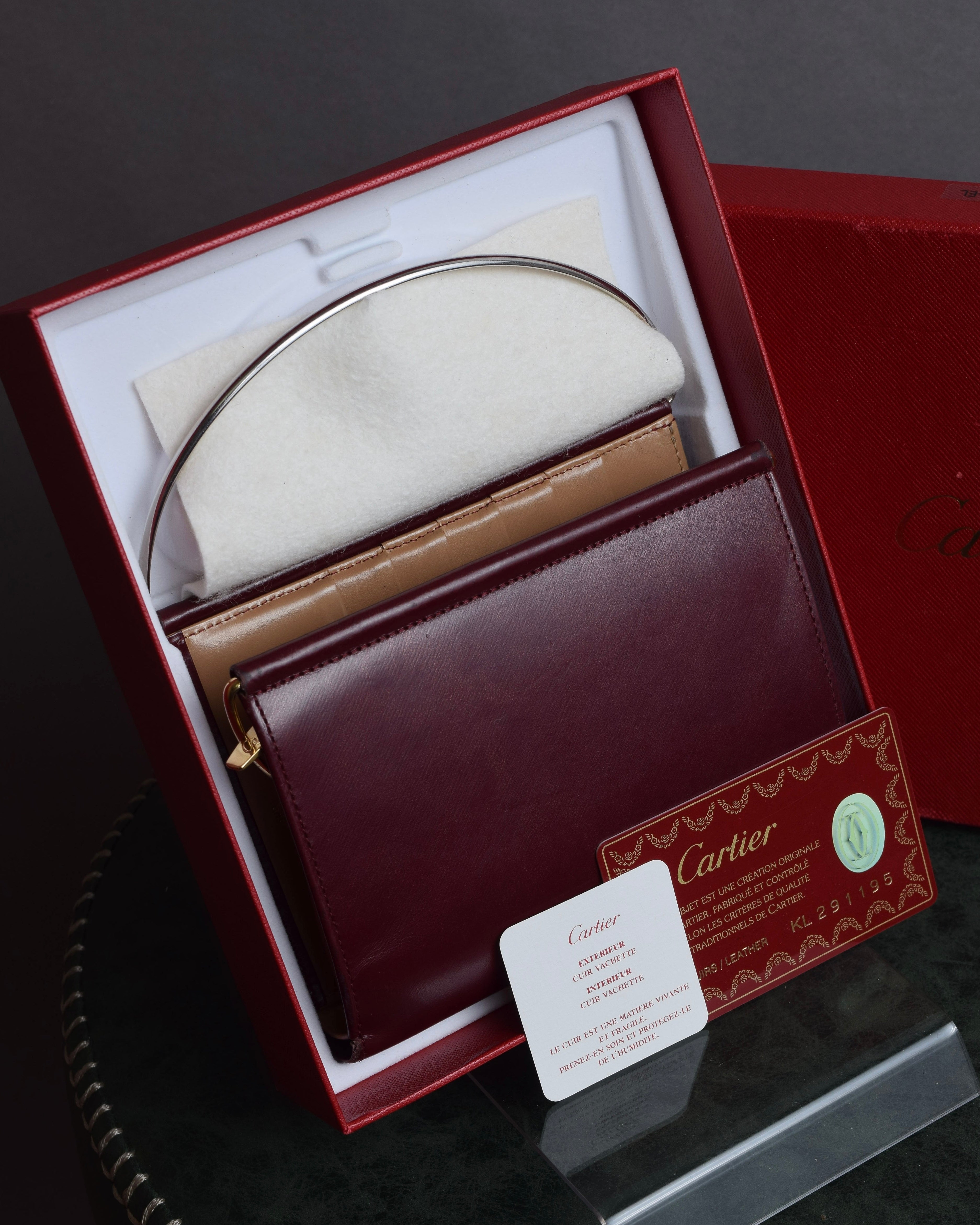 "Cartier" Curved handle design leather wallet bag