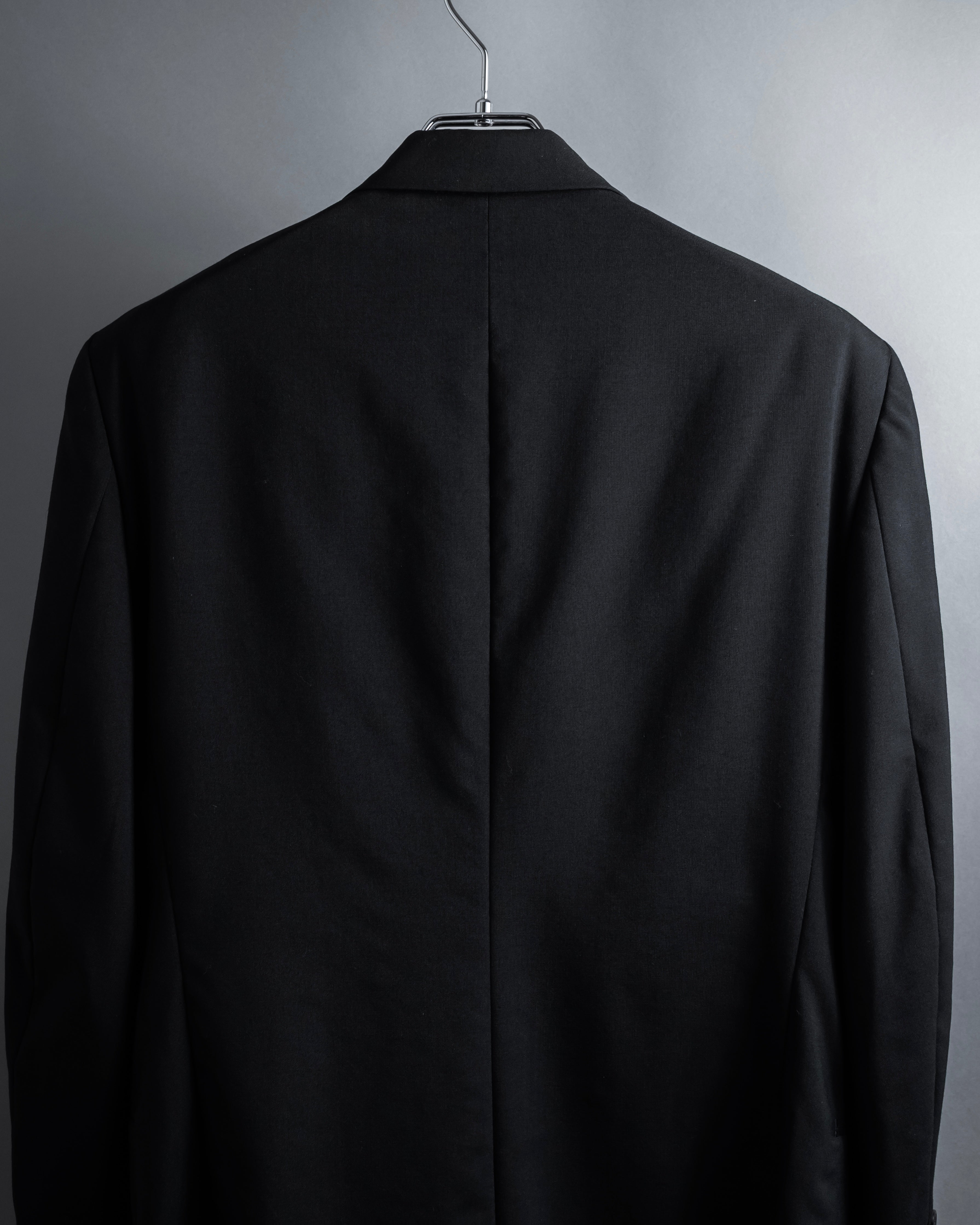 "YVES SAINT LAURENT" Straight tailoring design set up