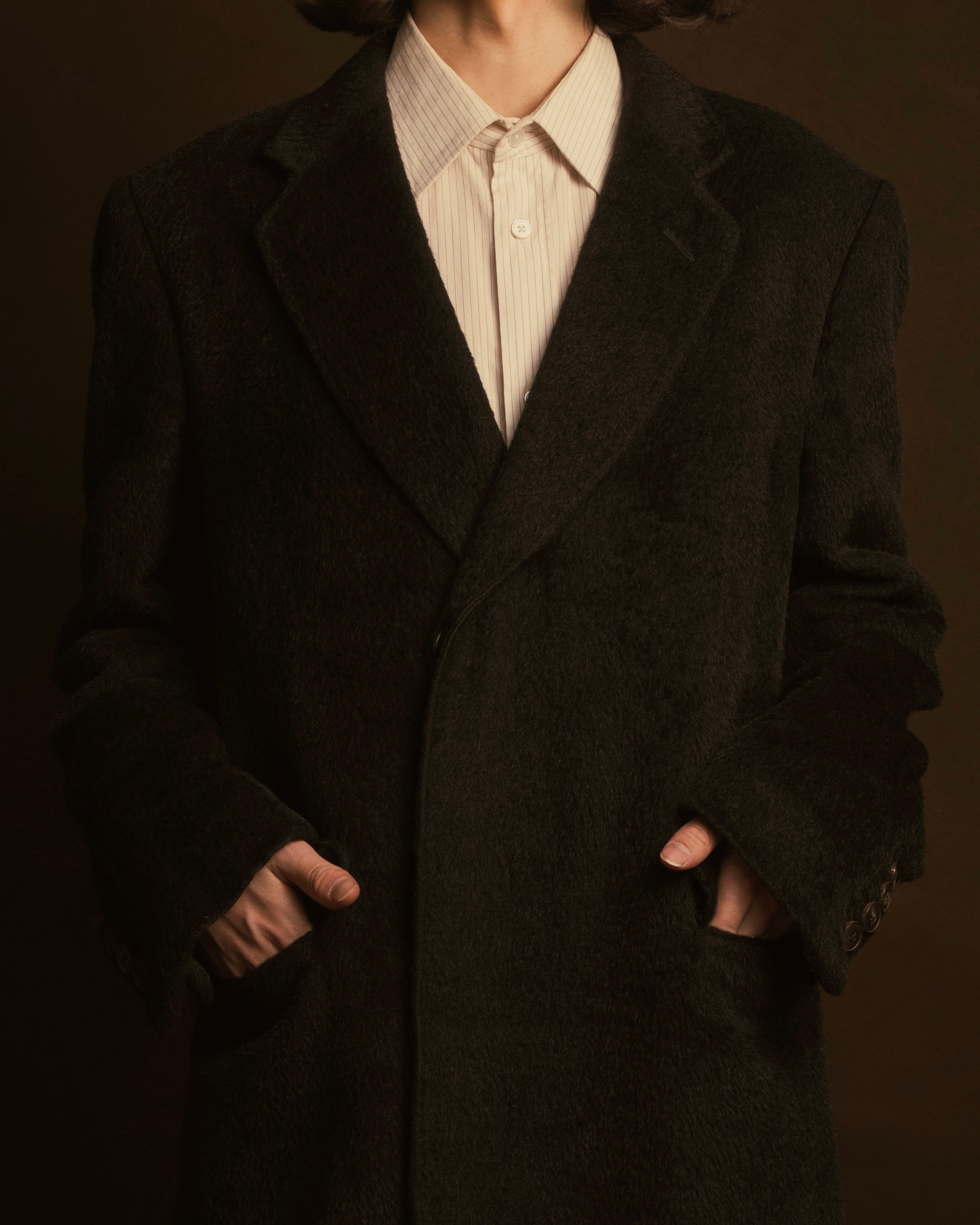 –SPECIAL– "GUCCI" 09-12’s Classically tailored llama-blend Chesterfield coat