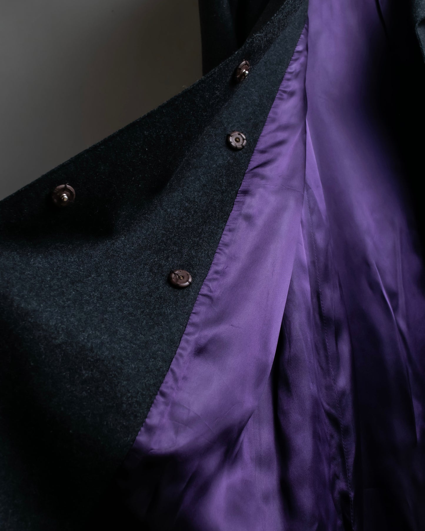 "FENDI" Snap button detail belted trench coat