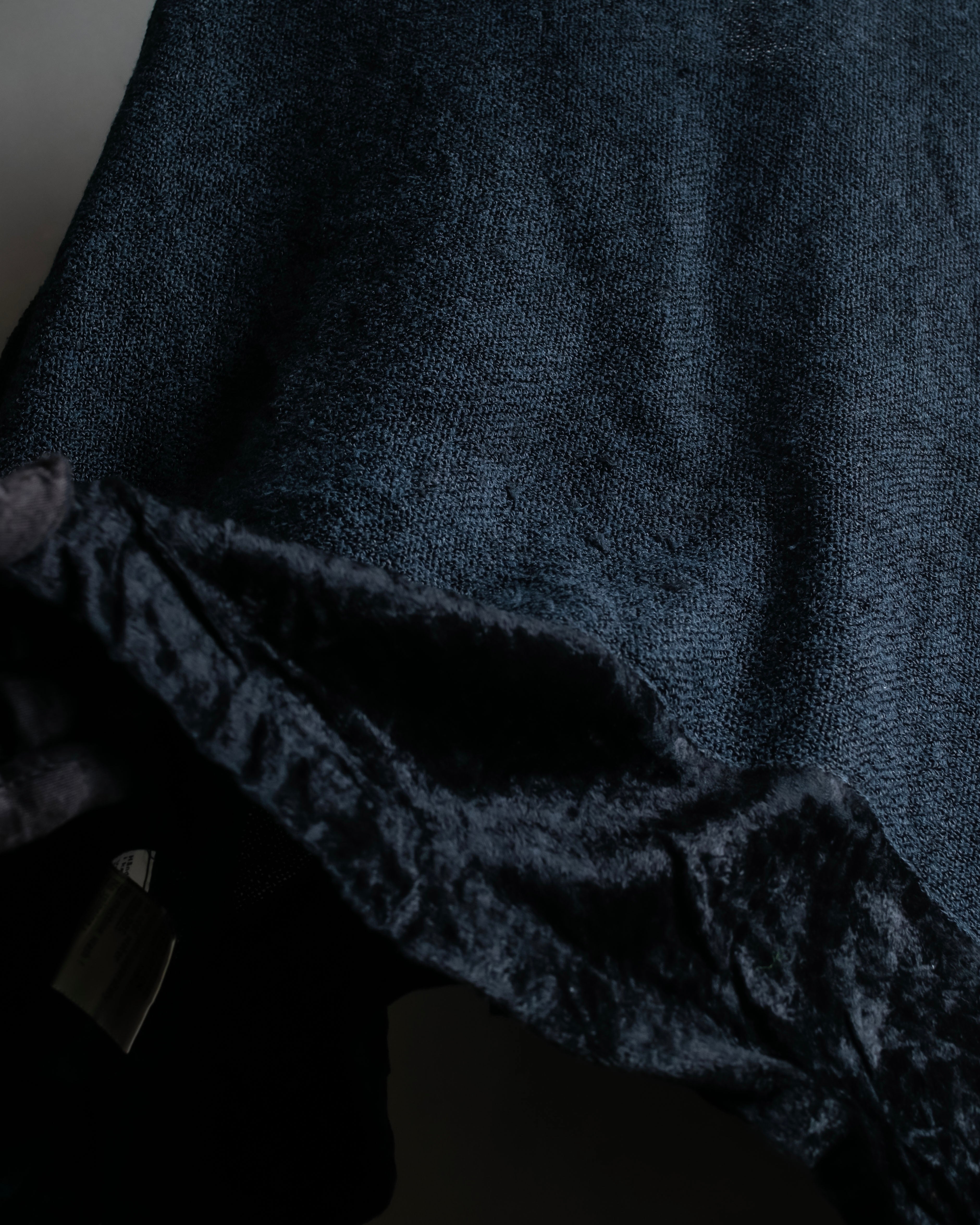 Vintage velour-trimmed box silhouette knit