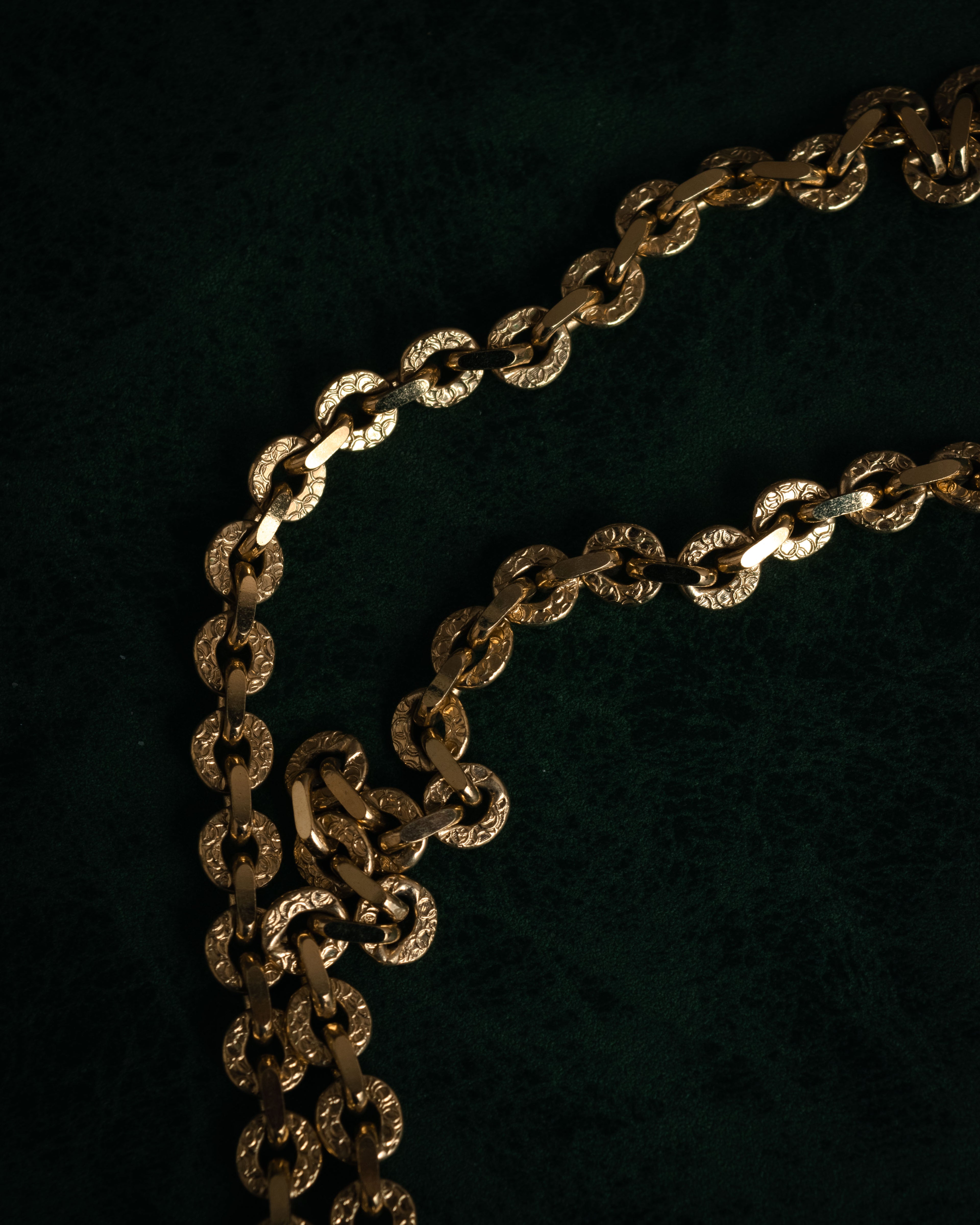 “Yves Saint Laurent” 1980’s-90’s Sculptural circle long necklace