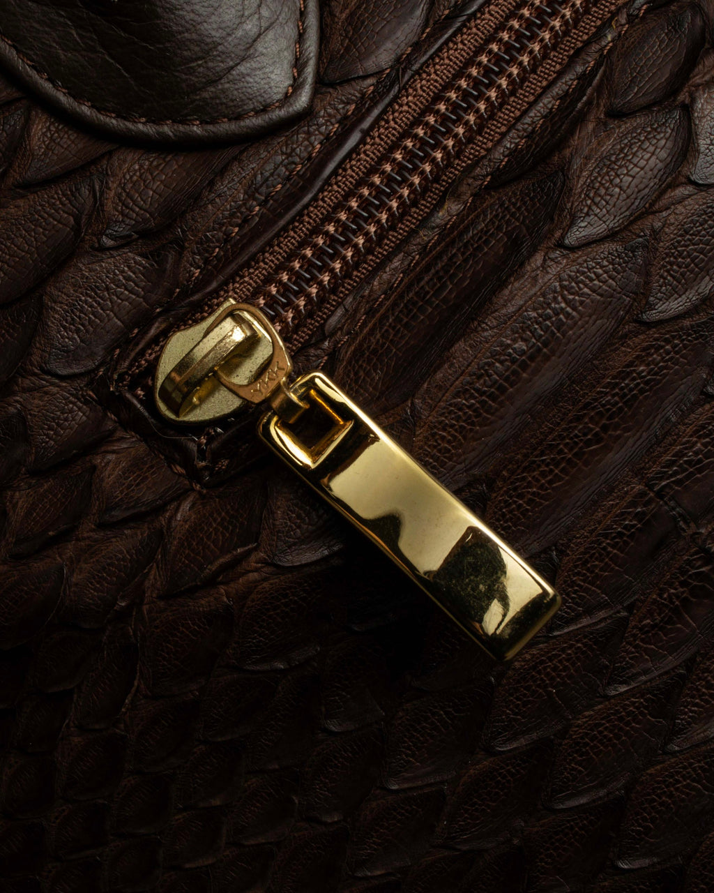 "Vintage turnlock design python leather bag"