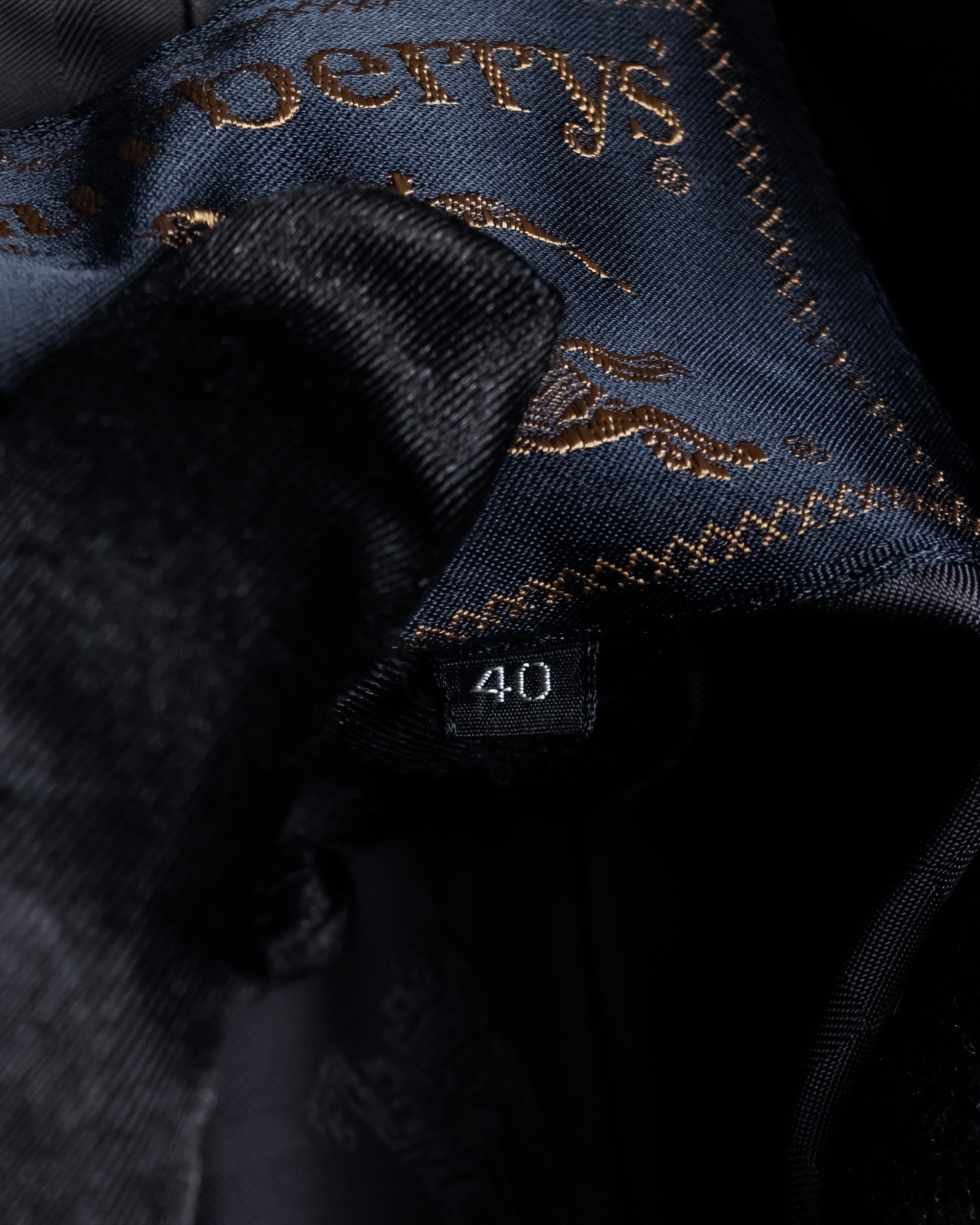 -SPECIAL- "BURBERRYS" 80's-90's Raglan line detail stand collar coat