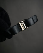 “Salvatore Ferragamo” 2010’s Vara ribbon leather bracelet