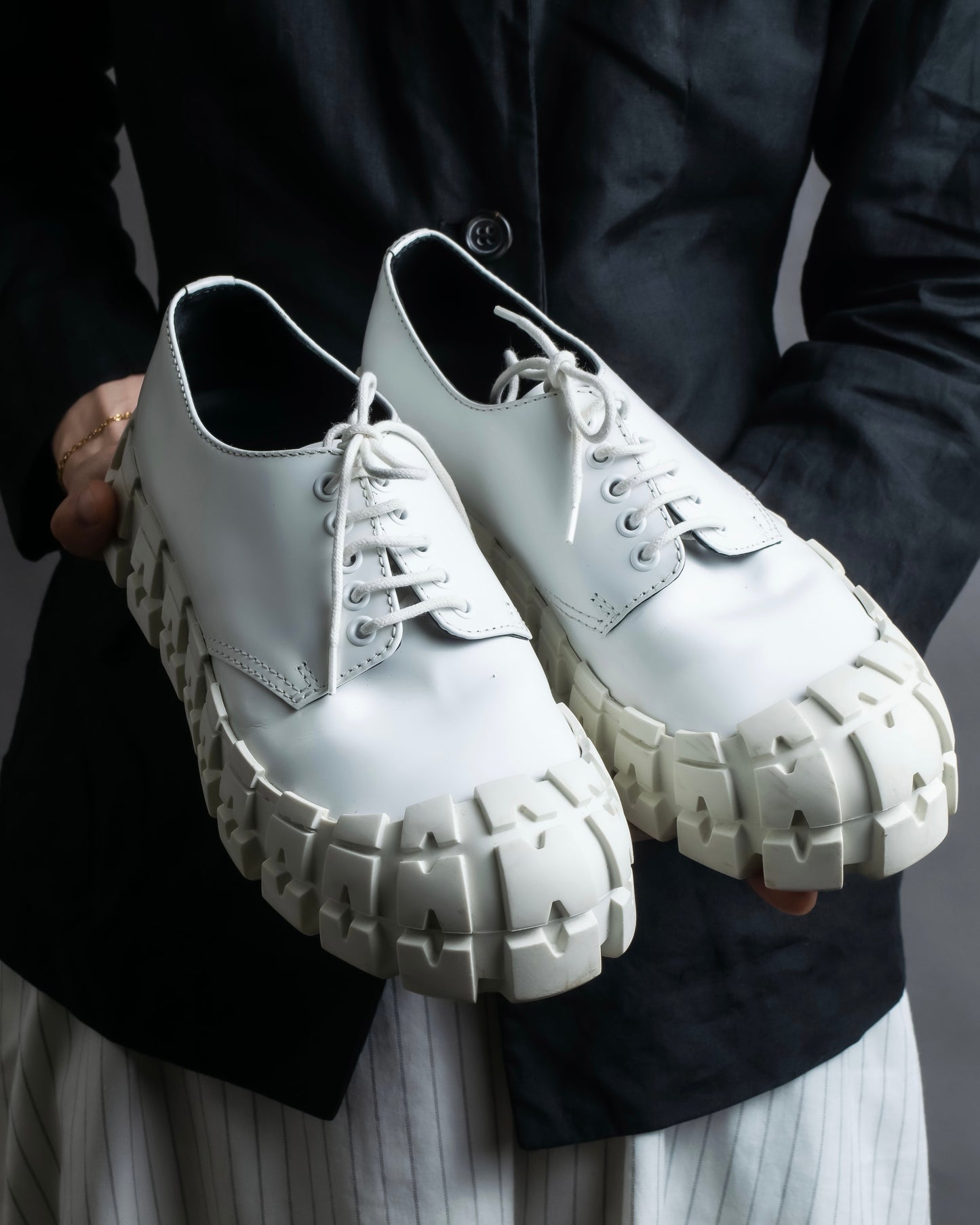 "PRADA" Tire sole white color derby shoes