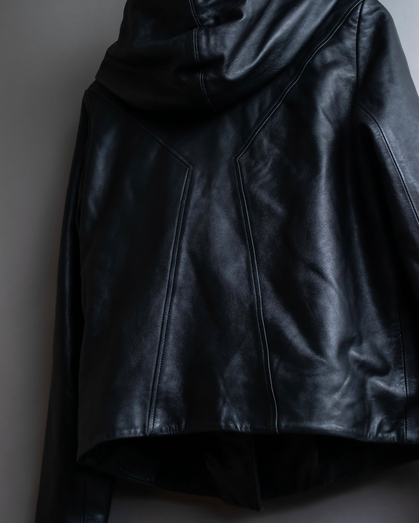 "HELMUT LANG"Boa switching shape leather zip-up jacket